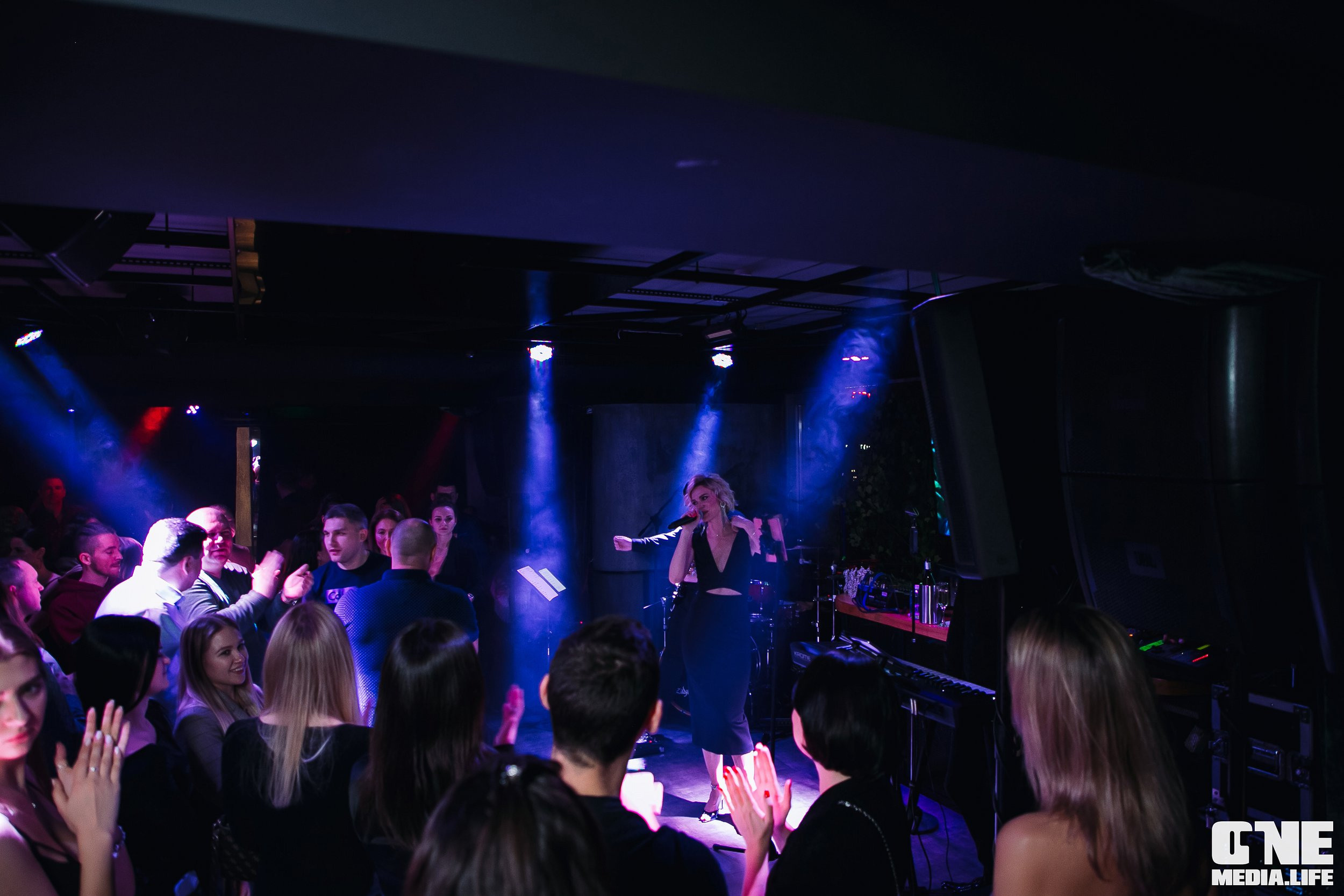 Клубный концерт: группа «ГРОМЧЕ» в The Gallery. One Media Life: фоторепортажи, фотоотчеты с мероприятий и заведений