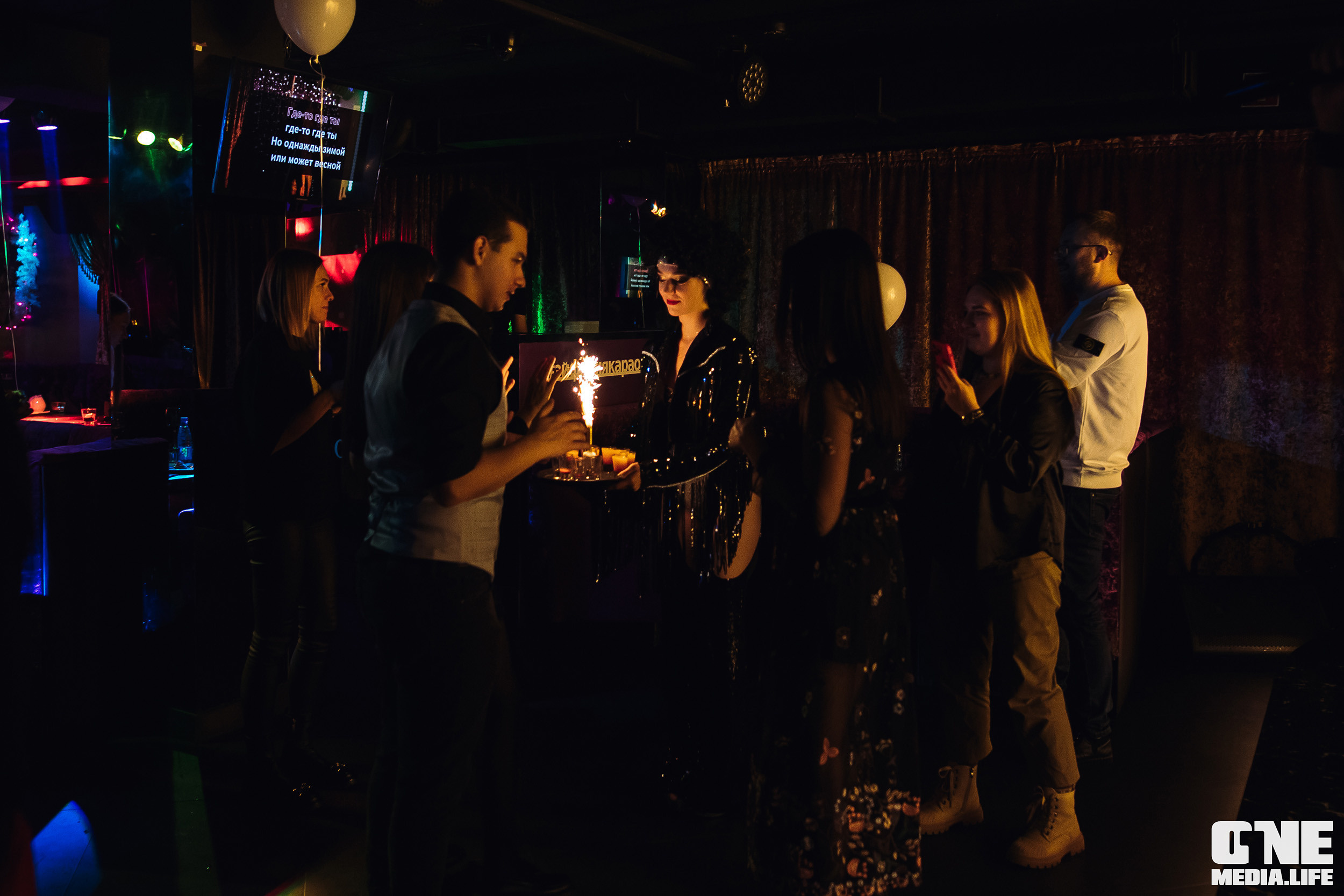Фоторепортаж из караоке-клуба Эйфория. One Media Life: фоторепортажи, фотоотчеты с мероприятий и заведений