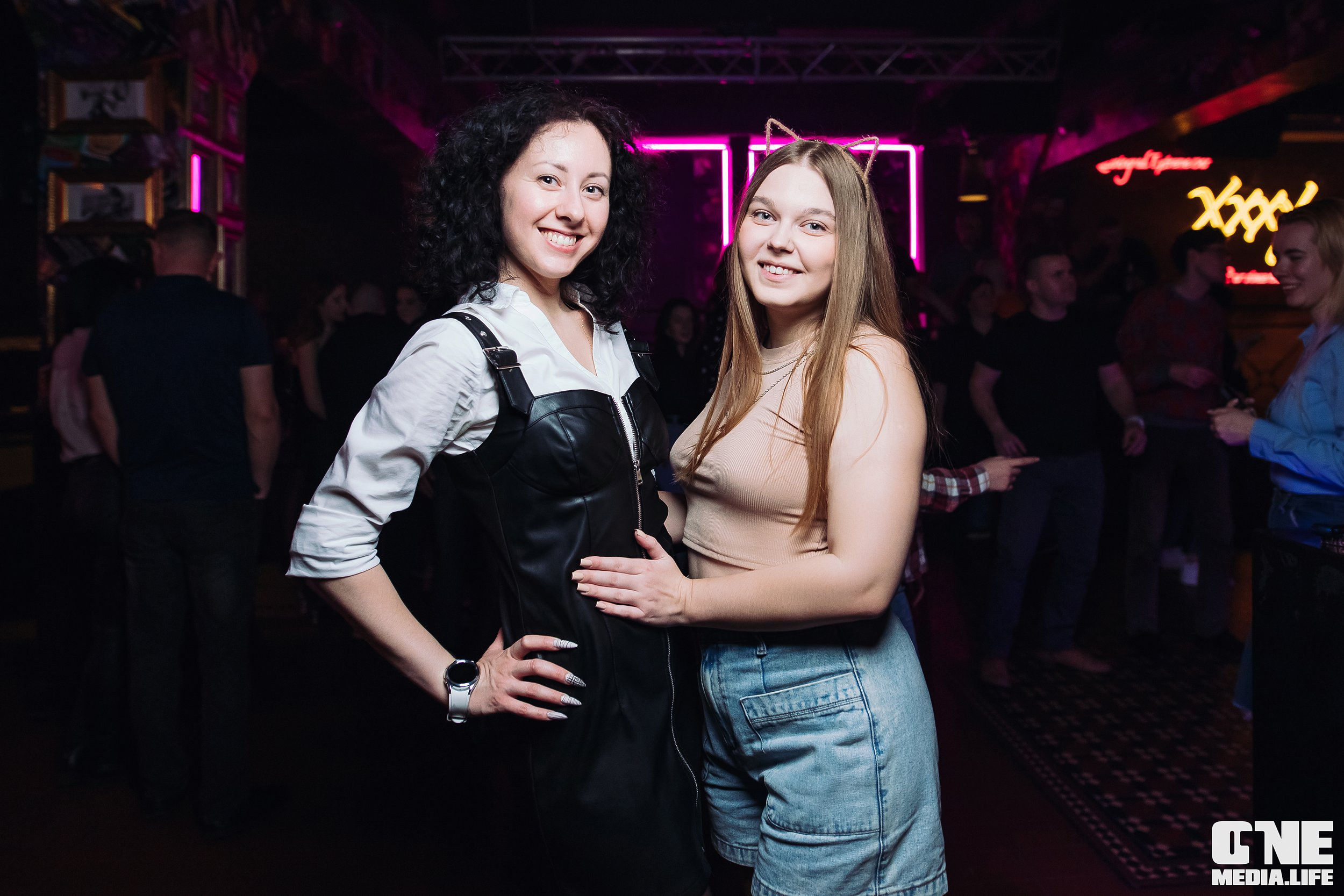 Фоторепортаж из экстрим бара XxxX. One Media Life: фоторепортажи, фотоотчеты с мероприятий и заведений