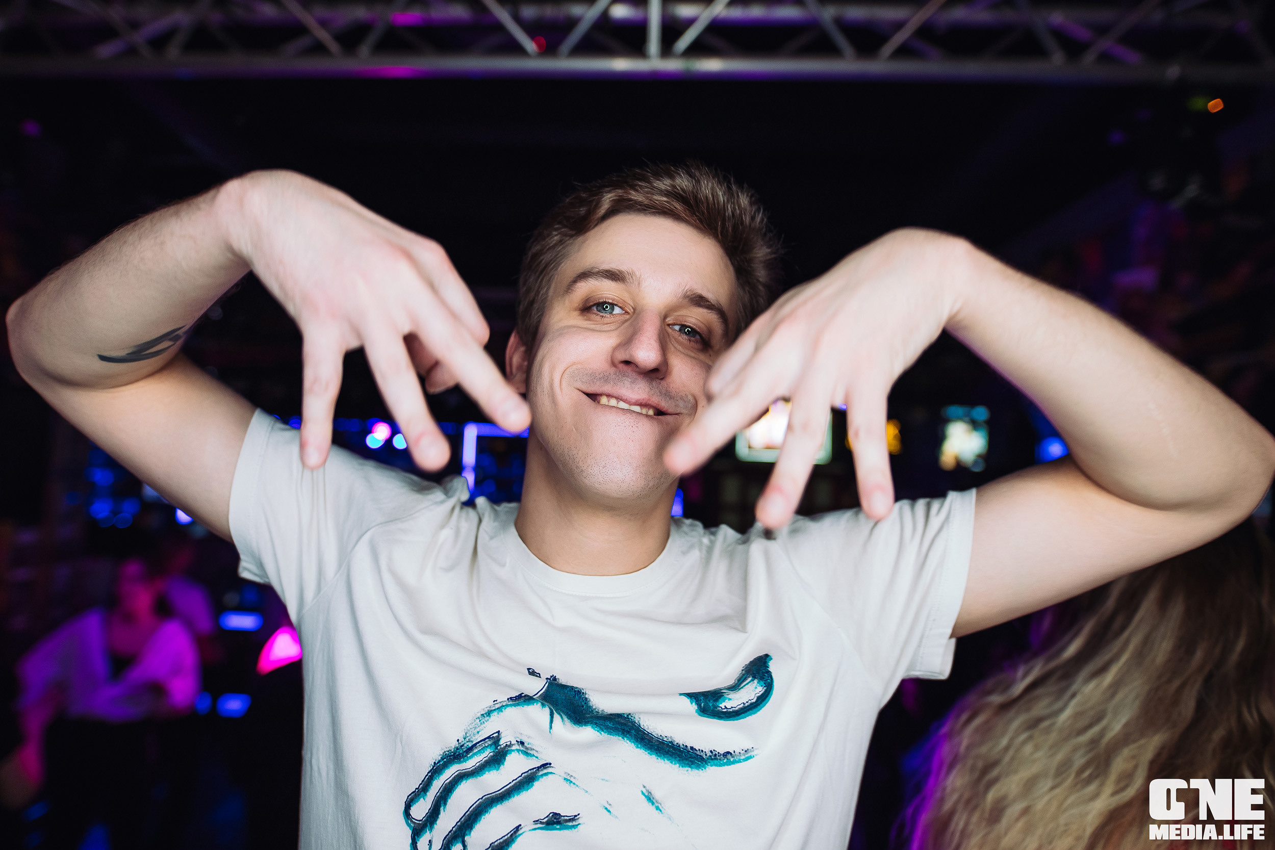 Фоторепортаж из экстрим бара XxxX. One Media Life: фоторепортажи, фотоотчеты с мероприятий и заведений