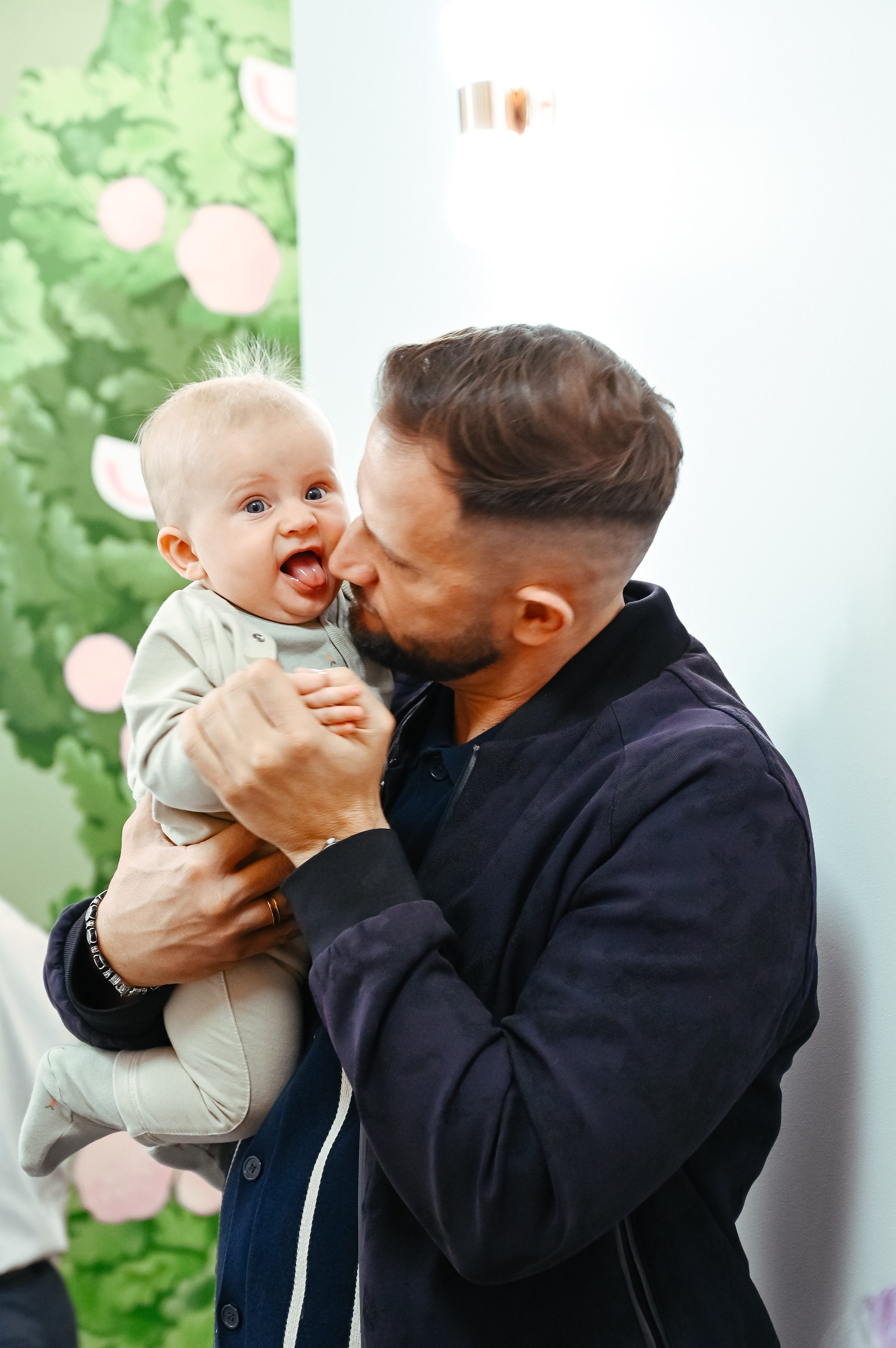 Открытие стоматологии Smile Is. Анастасия Петрович фотограф, фотокорреспондент в Москве и Санкт-Петербурге. Фотосъёмка репортажа, мероприятия, корпоративная съёмка, контент