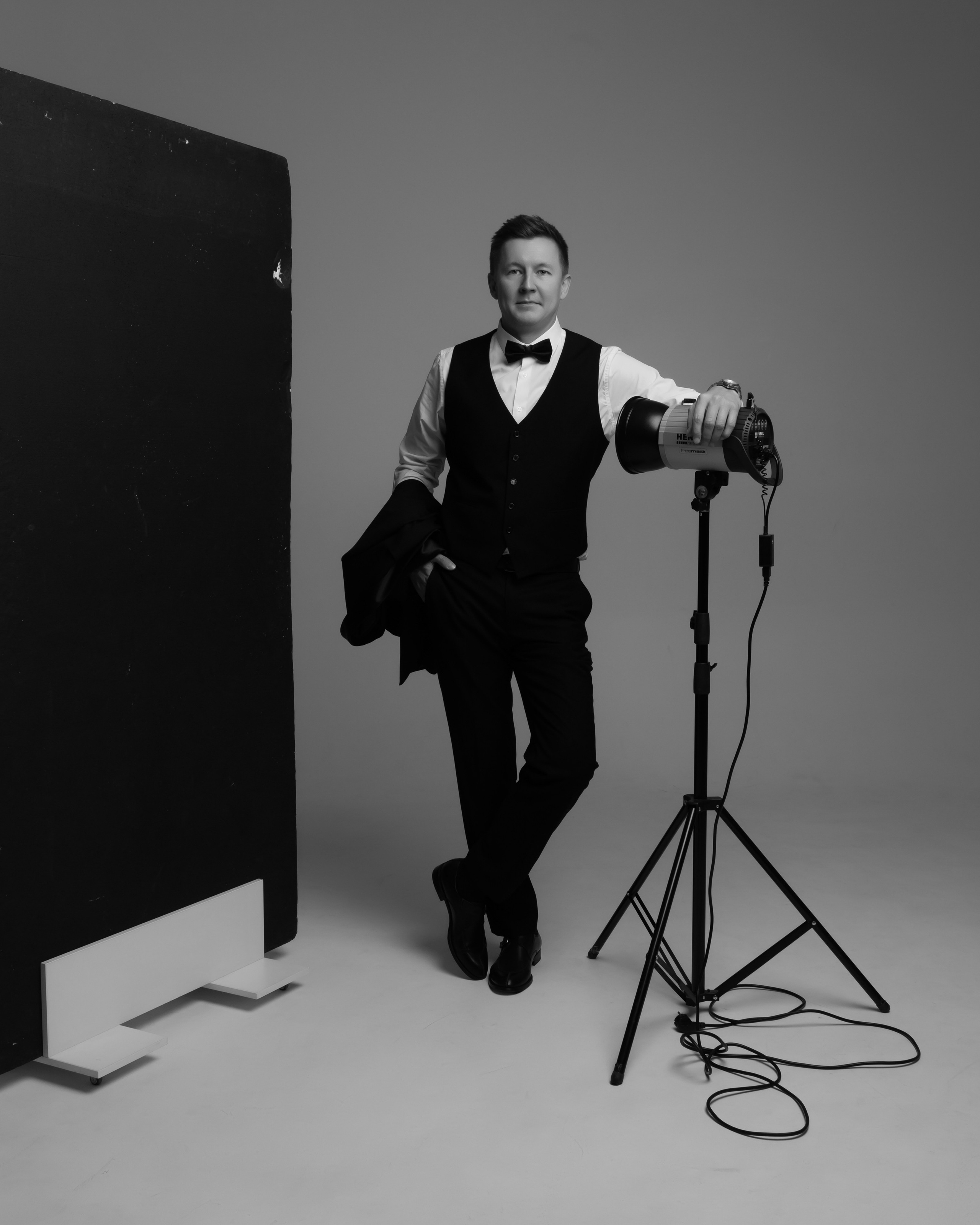 Сергей Чернаков. Фотограф свадебный, репортажный, индивидуальный, фото для маркетплейсов, брендов, автосалонов