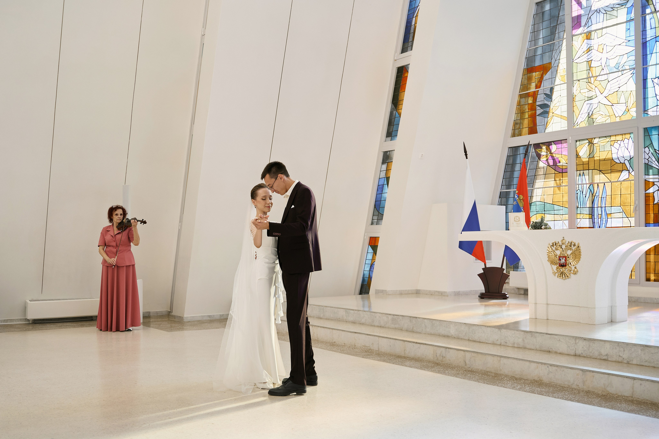 Свадебный фотограф Евгения Кутоманова - свадебные фотосессии в Самаре. Фотограф в Самаре Евгения Кутоманова. Индивидуальные, имиджевые и свадебные фотосессии