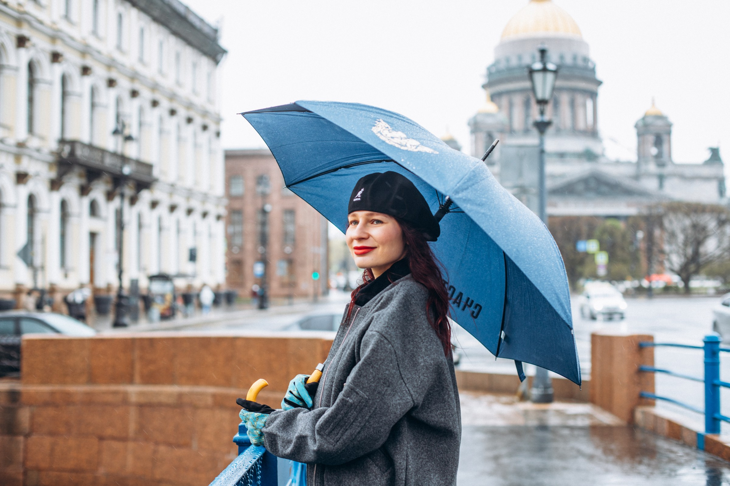 Людмила в мае. Фотопрогулка в Петербурге. Индивидуальный и семейный фотограф в Санкт-Петербурге