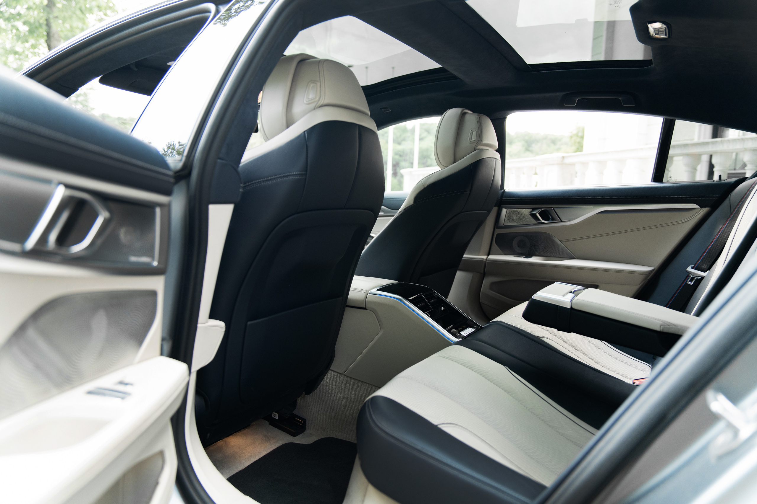 BMW 840d для продажи. Автомобильный фотограф Светлана Усова