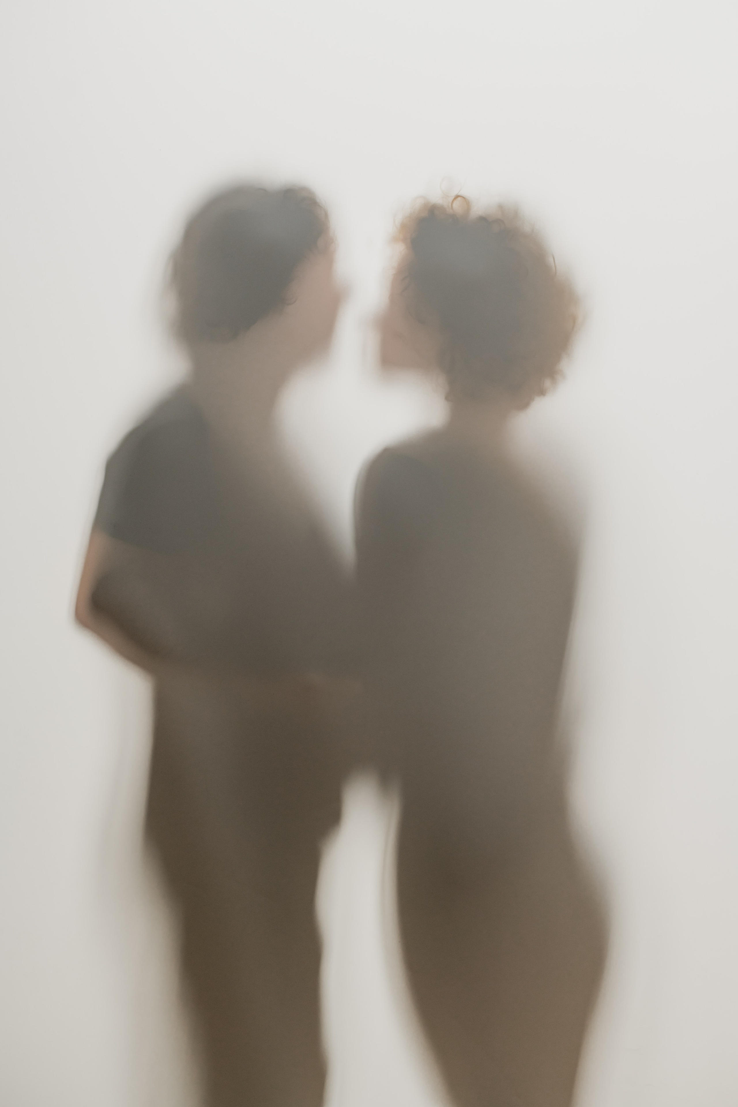 ANA and PEDRO. Studio. Anastasiia Antoniuk portrait, family and couple photographer, Portugal