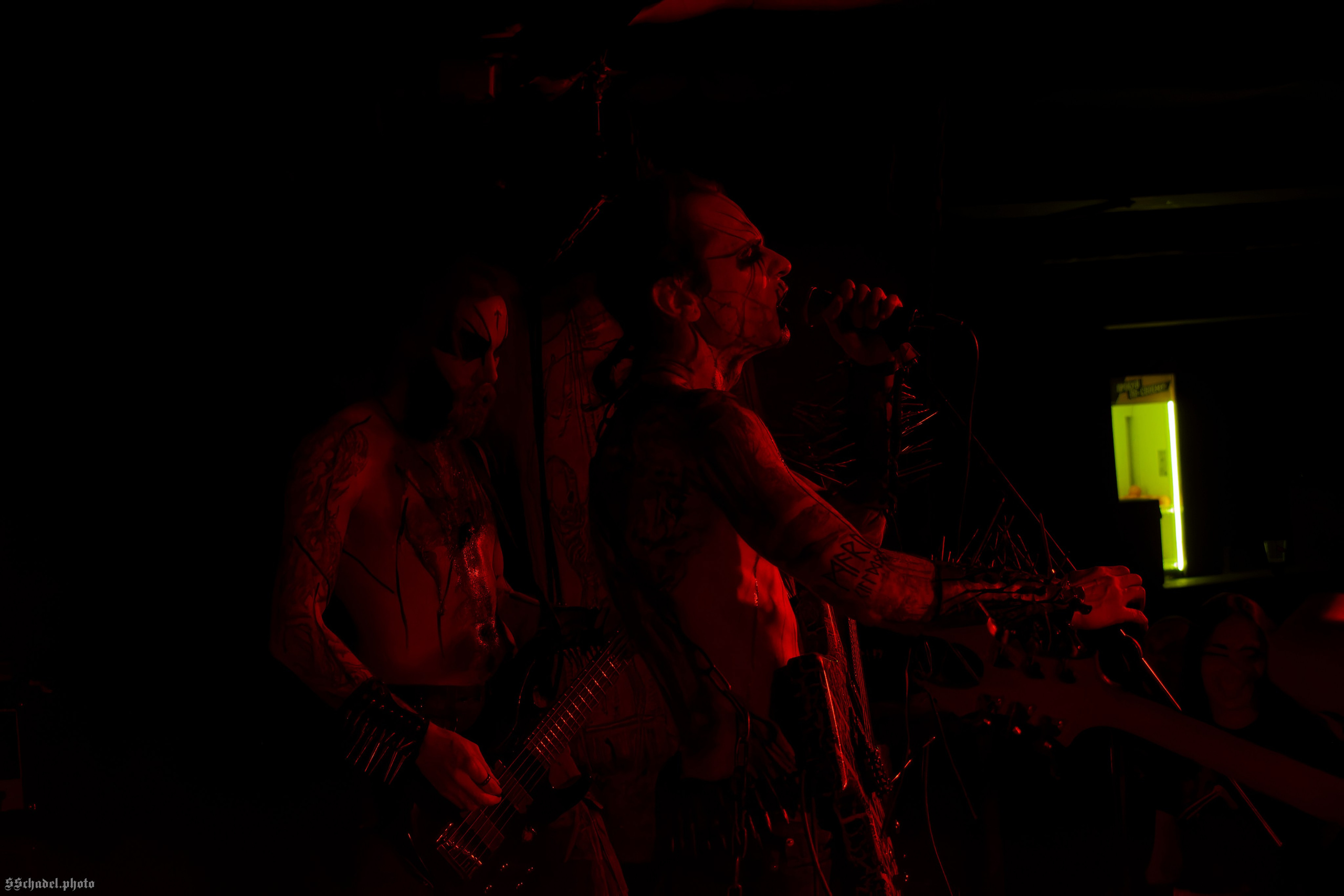 Frostlagte Måne 11.04.25. We will make everything metal!