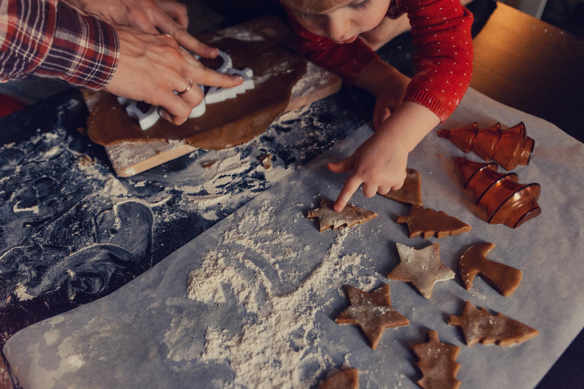 Новогодняя уютная фотосессия с печеньками. Семейный фотограф. Lifestyle. Москва. Анастасия Михайлова