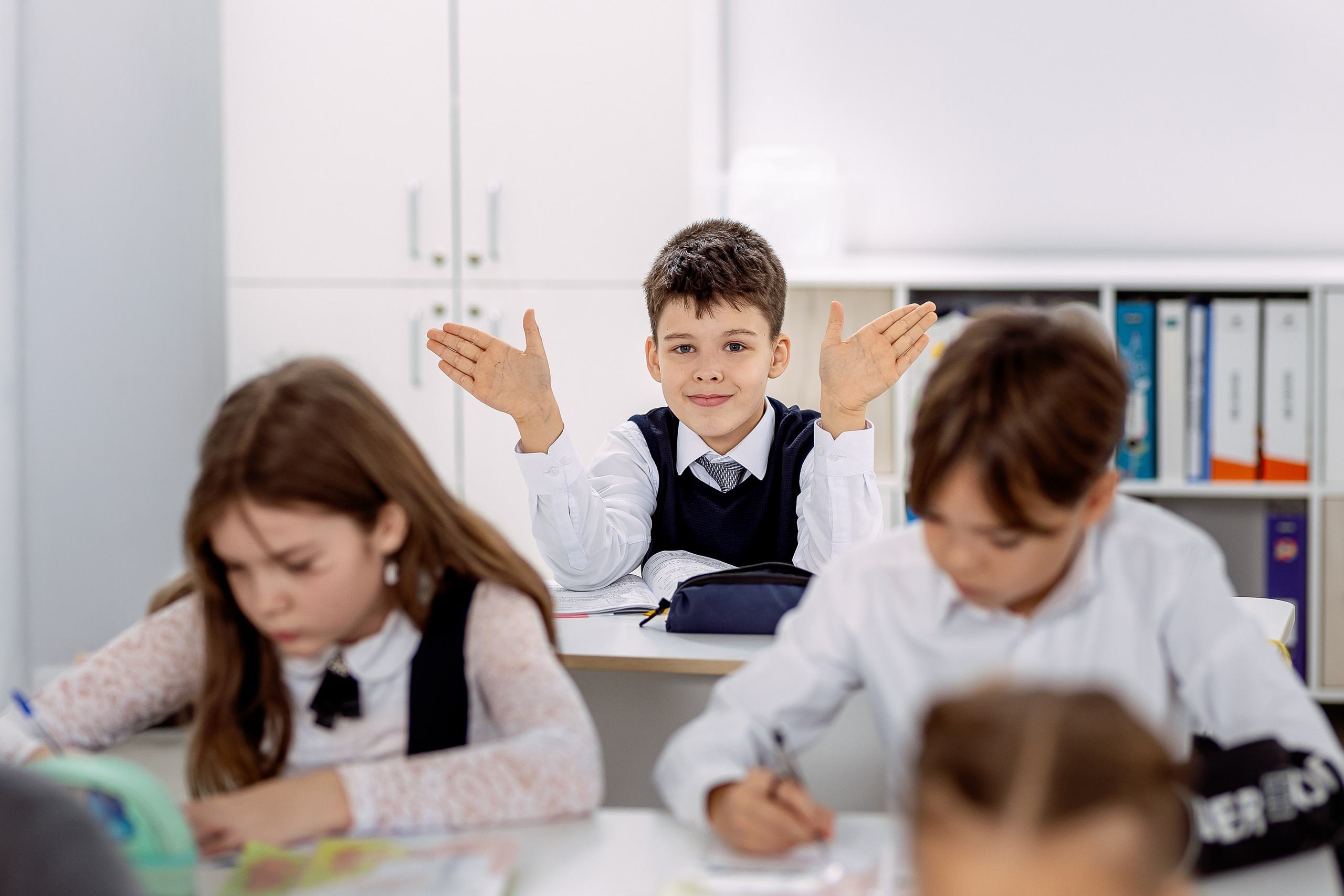 Репортаж на уроках. Семейный и детский фотограф Комина Елена, Власиха, Одинцово