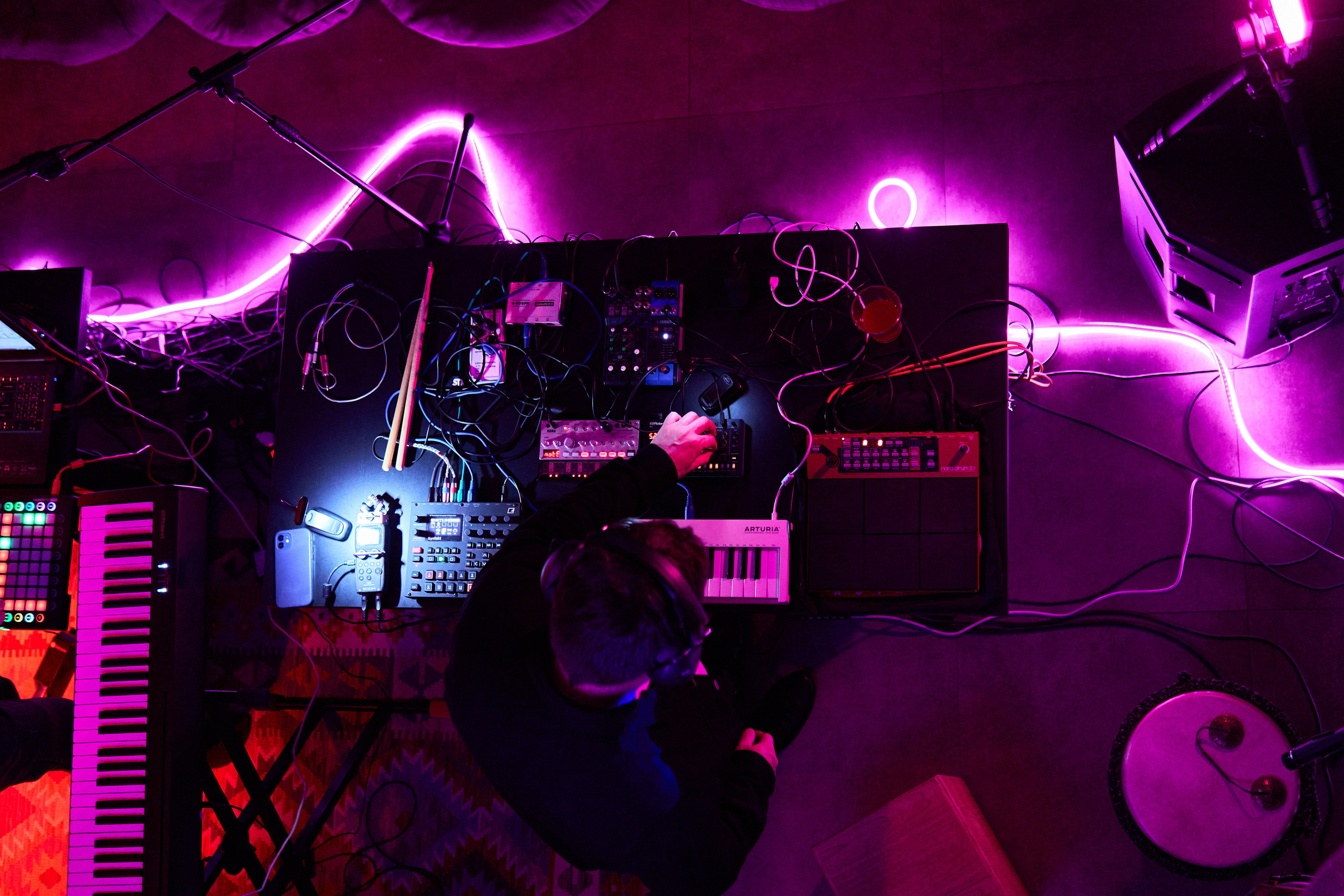 No musicians concert. See the moment and catche. commercial and reportage