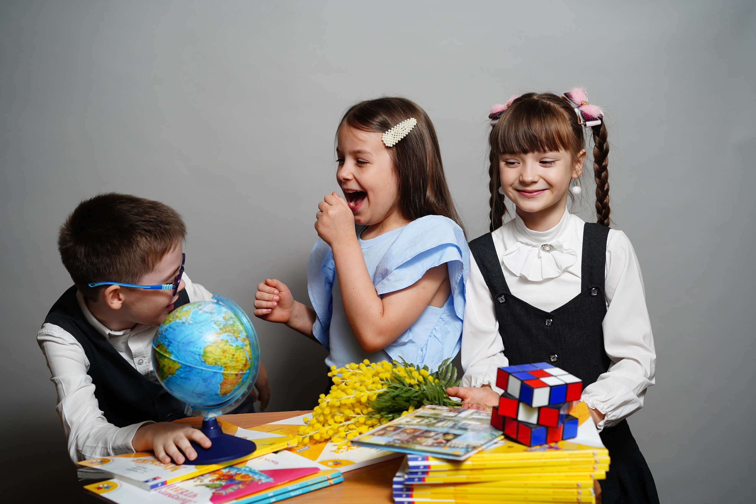 1 кл мелкие группы. MEMENTO.Выпускные альбомы, школьные, юбилейные и другие книги. Ростов-на-Дону