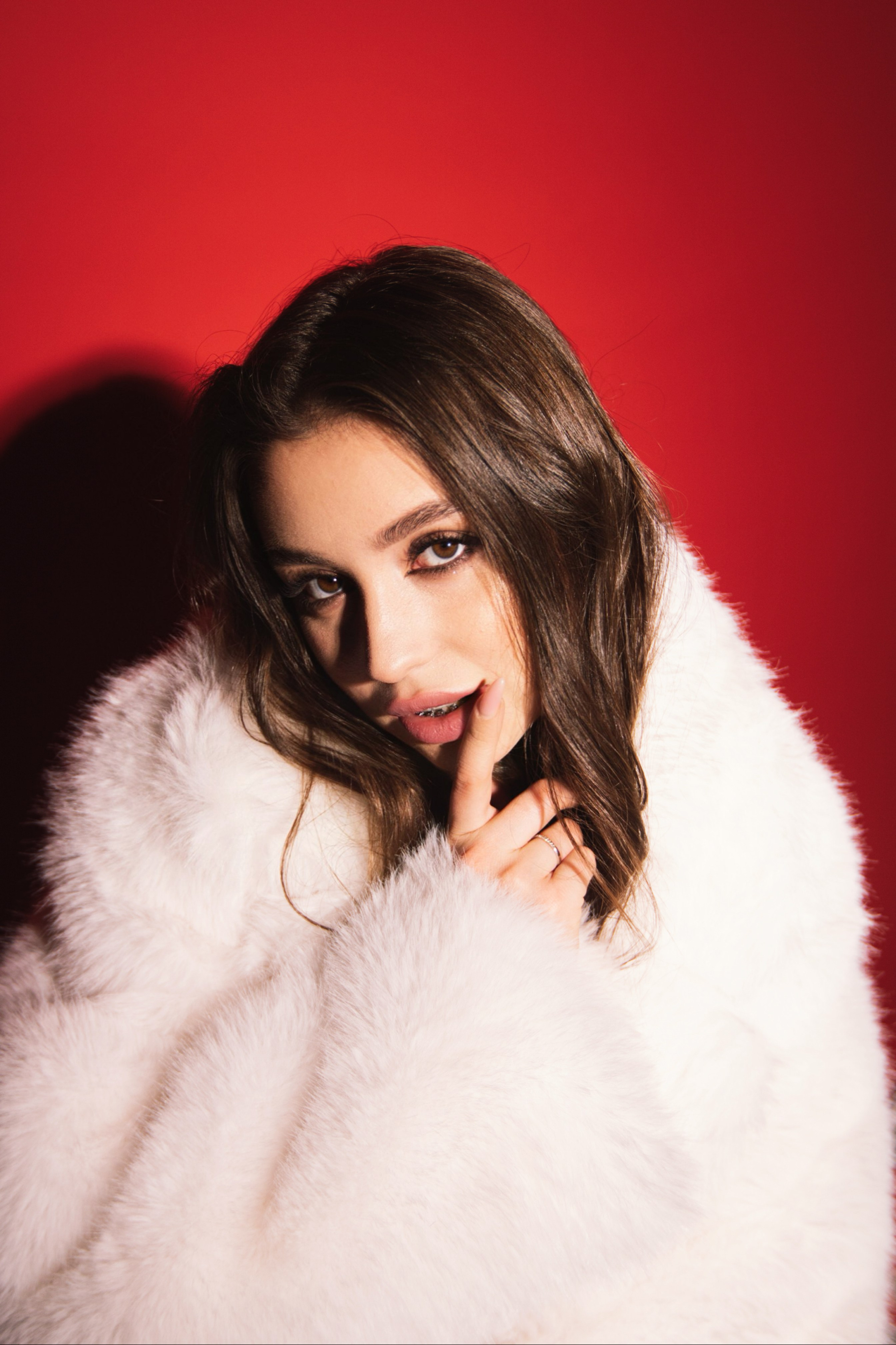 Red photoday. Фотограф и контент-maker Диля Голубникова | Москва