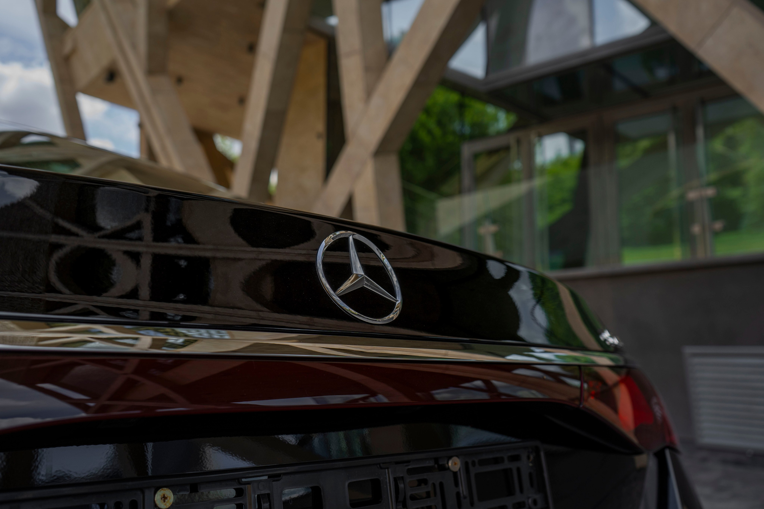 Mercedes-Benz E-class (E300). Автомобильный фотограф Ногинск Денис Городок