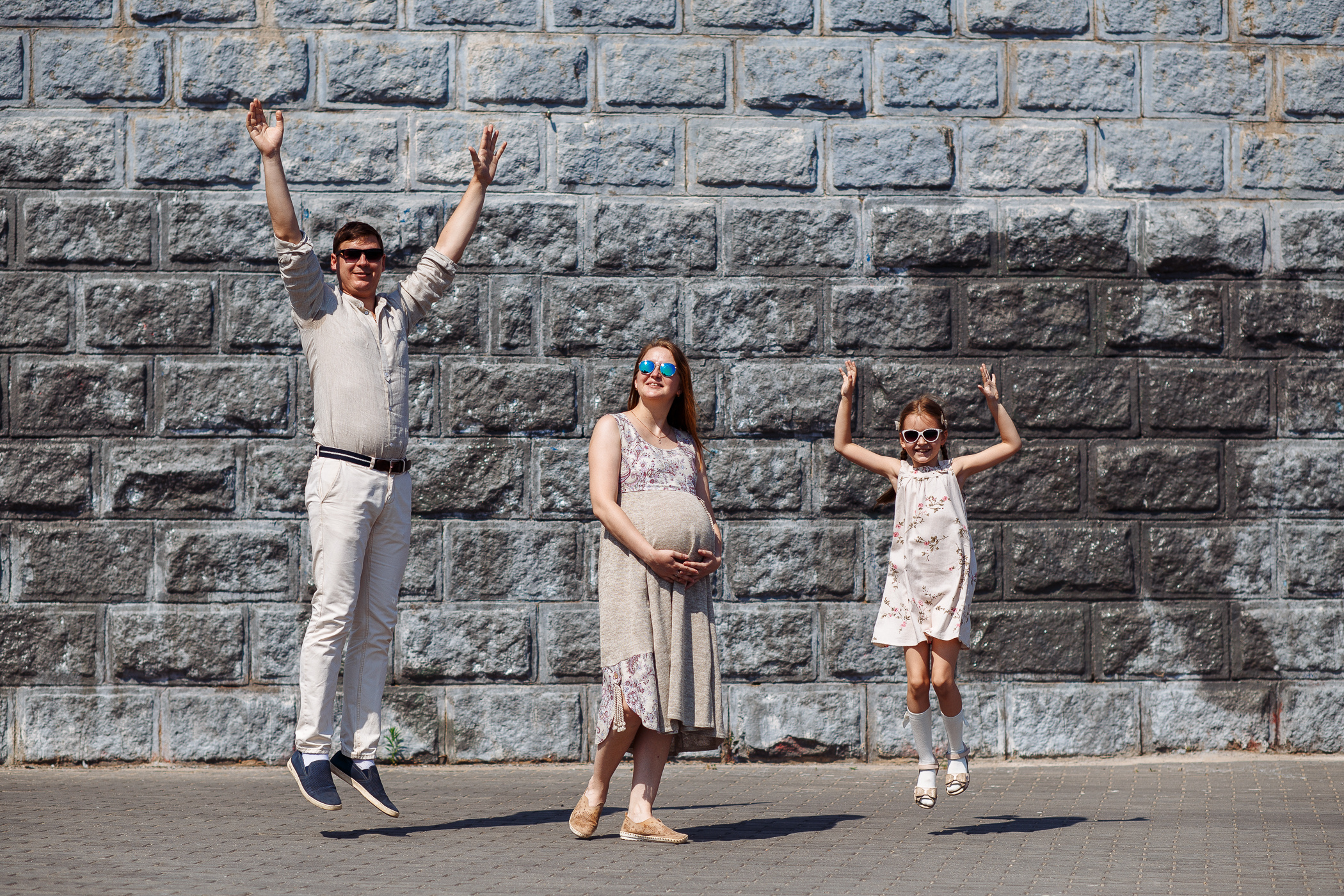 Семейная прогулка по городу. Свадебный и семейный фотограф в Твери, Москве, Санкт-Петербурге