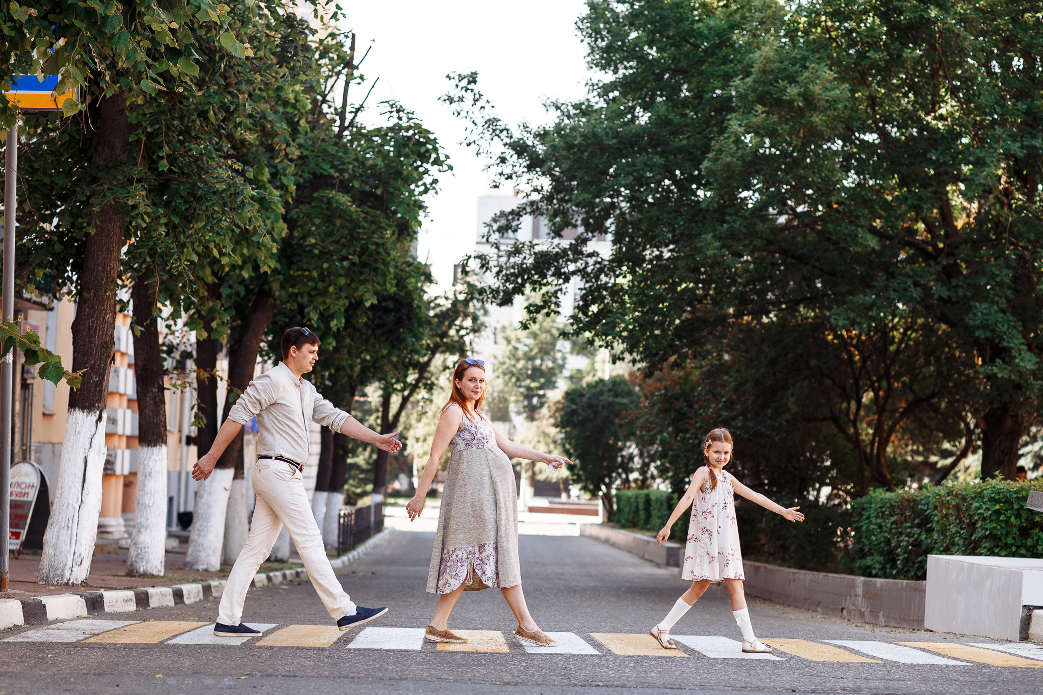 Семейная прогулка по городу. Свадебный и семейный фотограф в Твери, Москве, Санкт-Петербурге