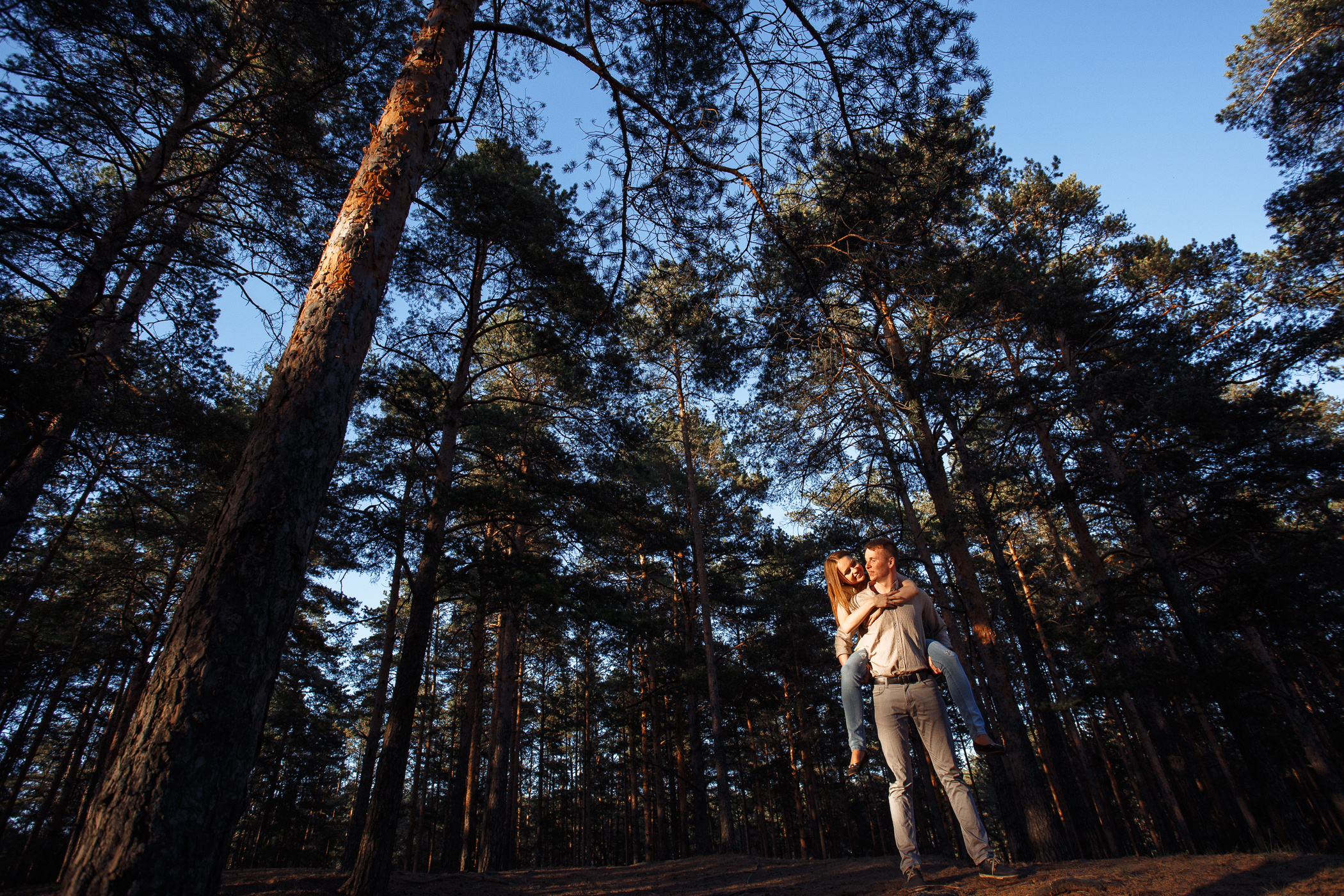 Фотосессия пары, лав стори, предсвадебная съемка. Свадебный и семейный фотограф в Твери, Москве, Санкт-Петербурге