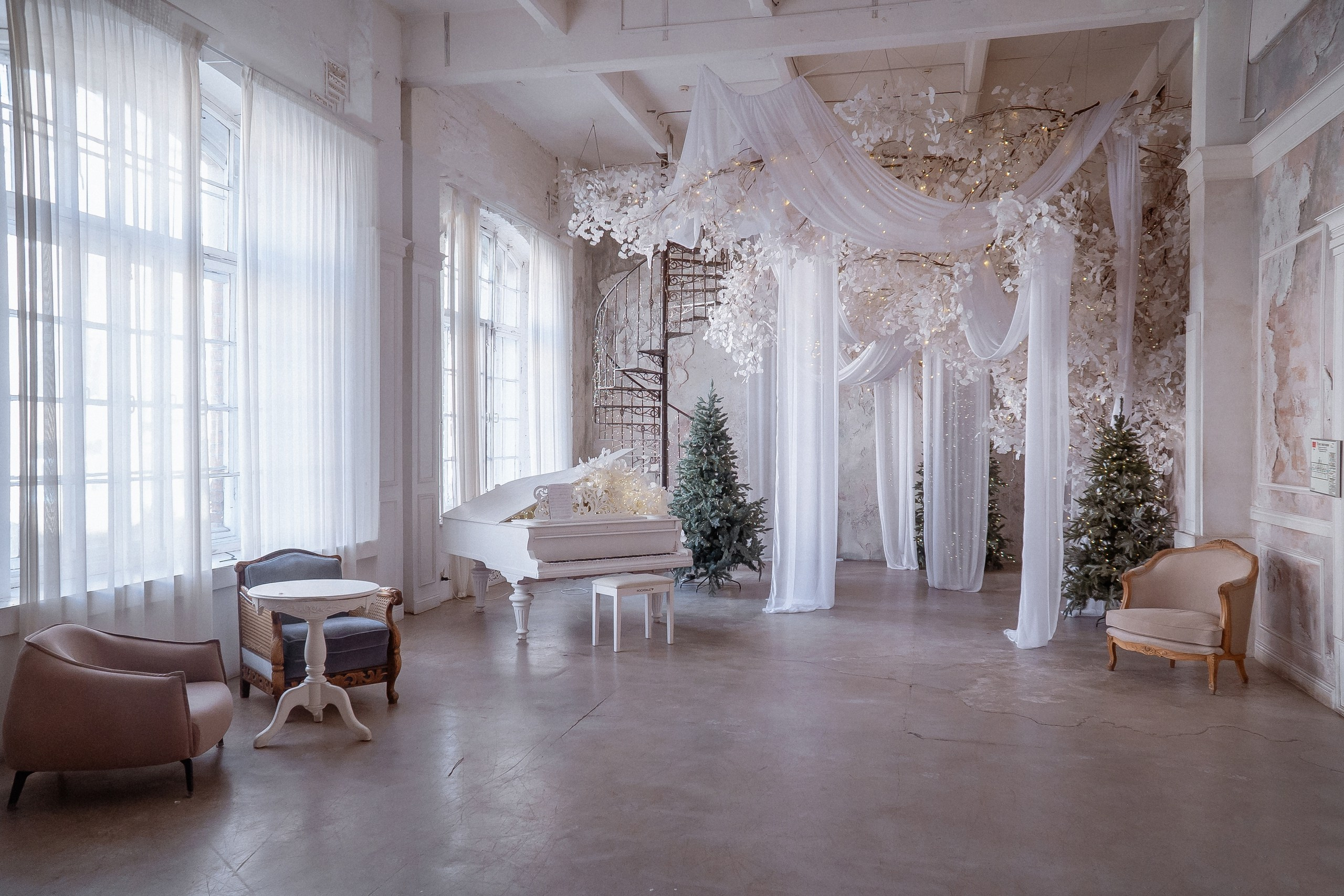 Новогодние фотосессии в фотостудиях Питера