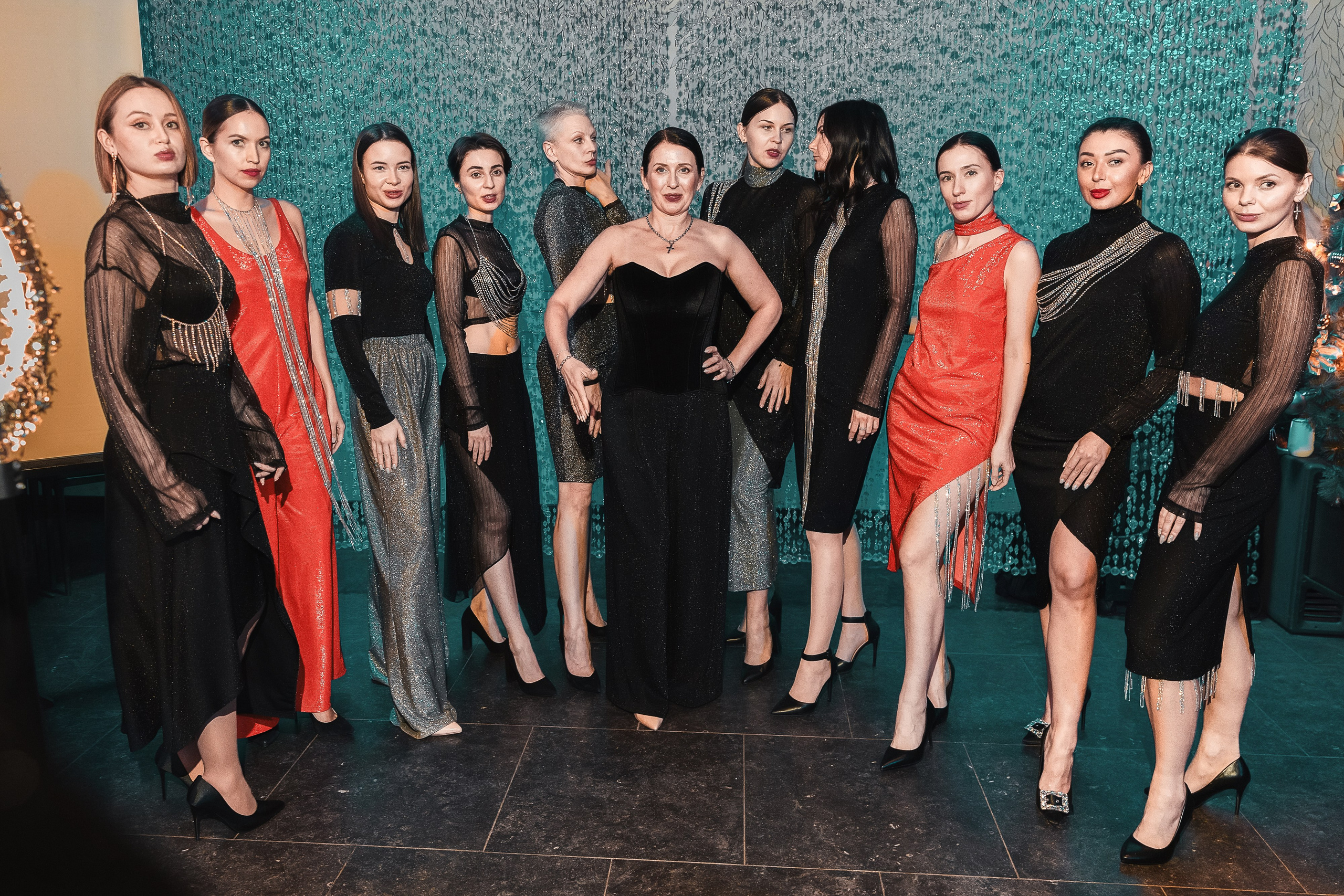 Фотосъемка презентаций модных журналов в Санкт-Петербурге | Рекламные кадры для медиа