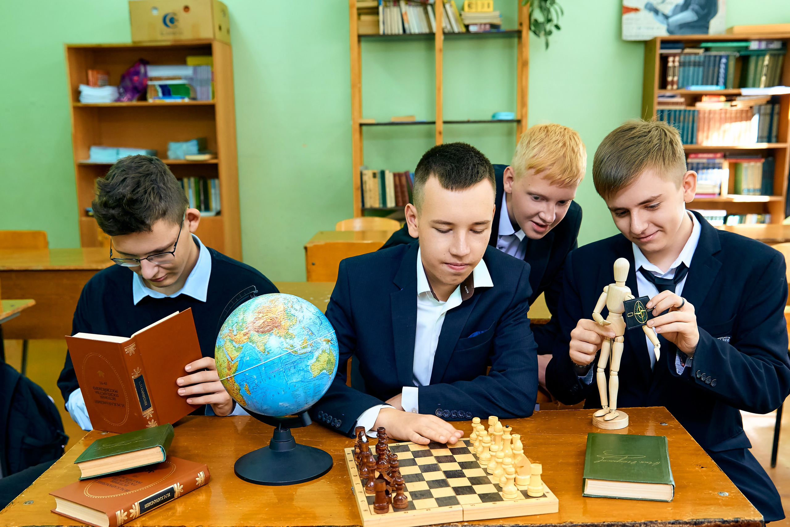 9В класс Гимназия № 39 выпуск 2025. Фотограф в Орле Павел Черкасов