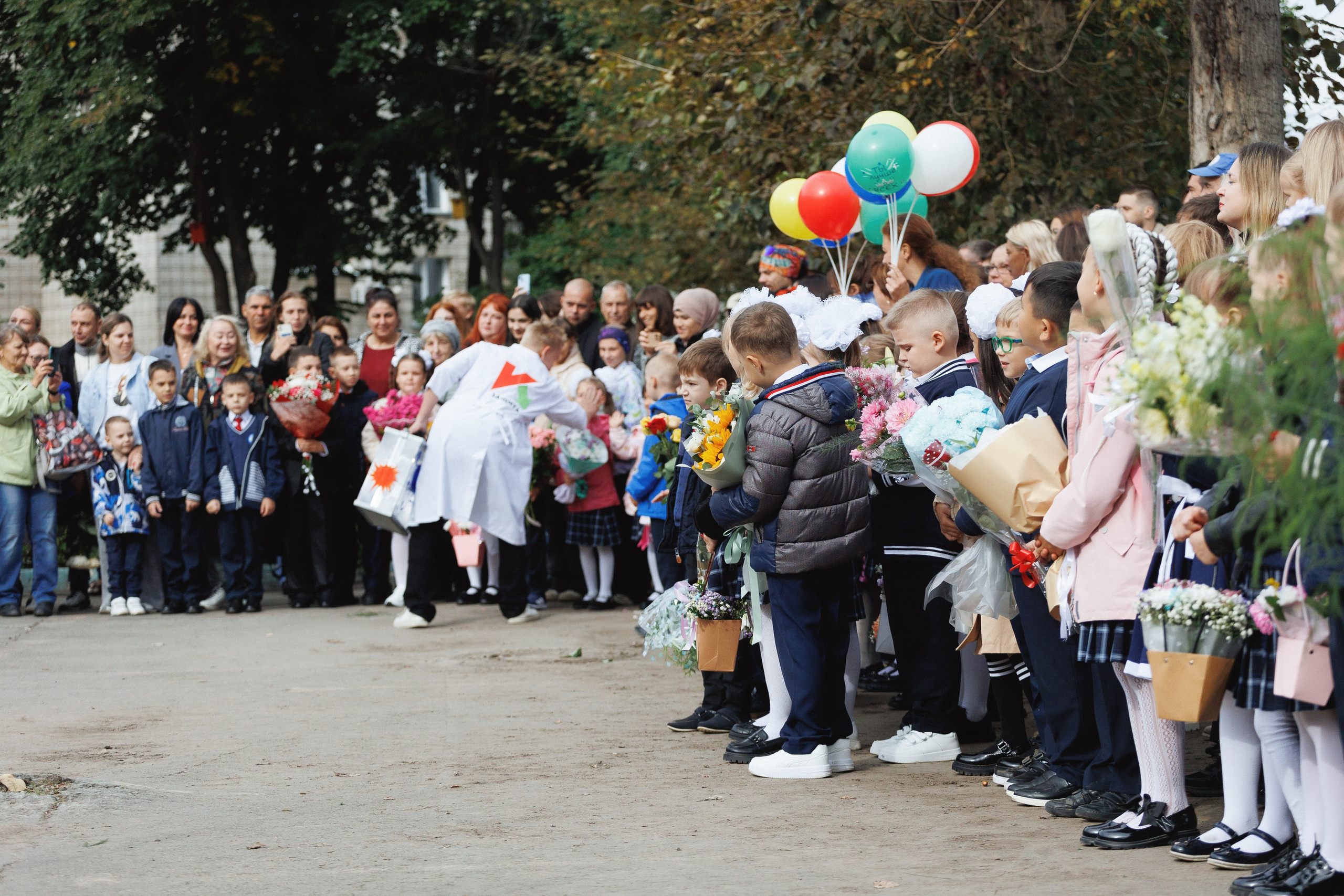 1 сентября лицей № 28. Фотомастерская Воробьевых