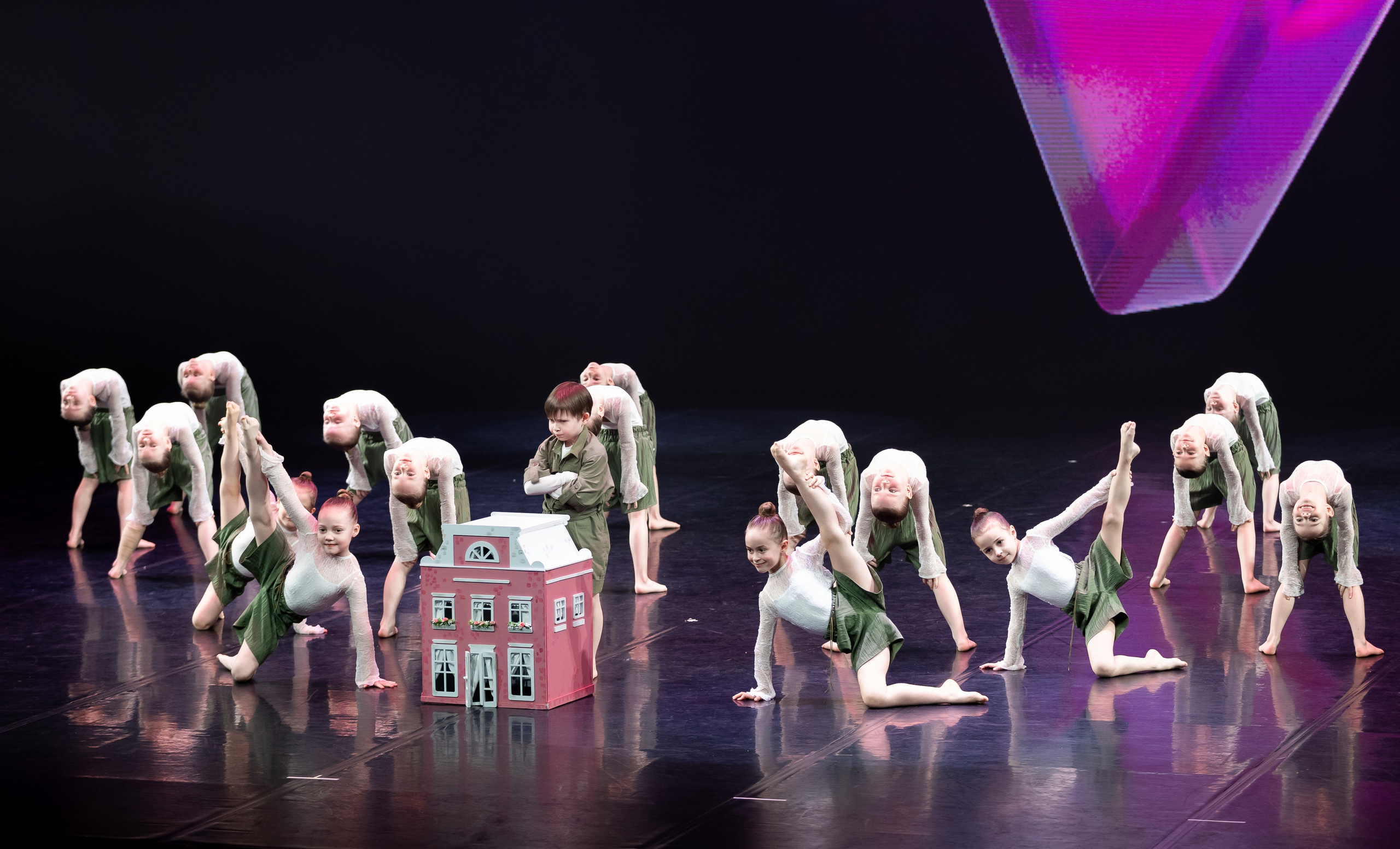 IDC — Russia IDC KIds Show. Танцевальное детское шоу в академии танца Эйфмана Санкт-Петербург. Репортажный, street и urban фотограф в Санкт-Петербурге Мальцев Евгений