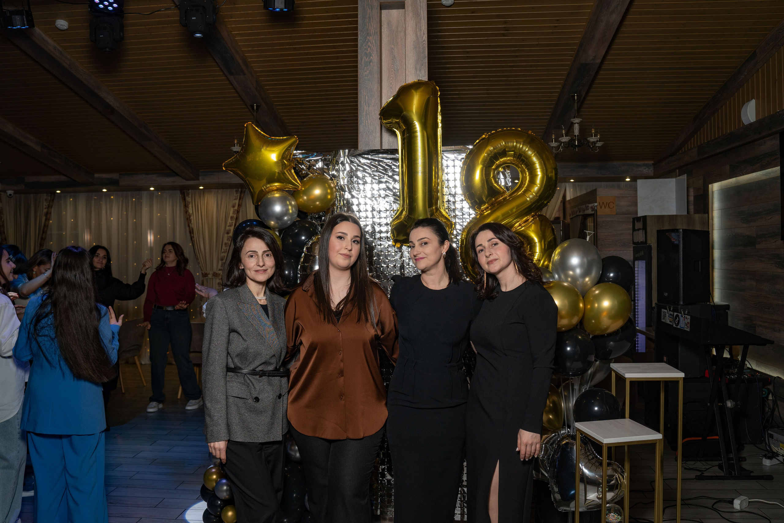 ДНИ РОЖДЕНИЯ. Свадебный, семейный, фэшн фотограф, школьный фотограф в Сочи