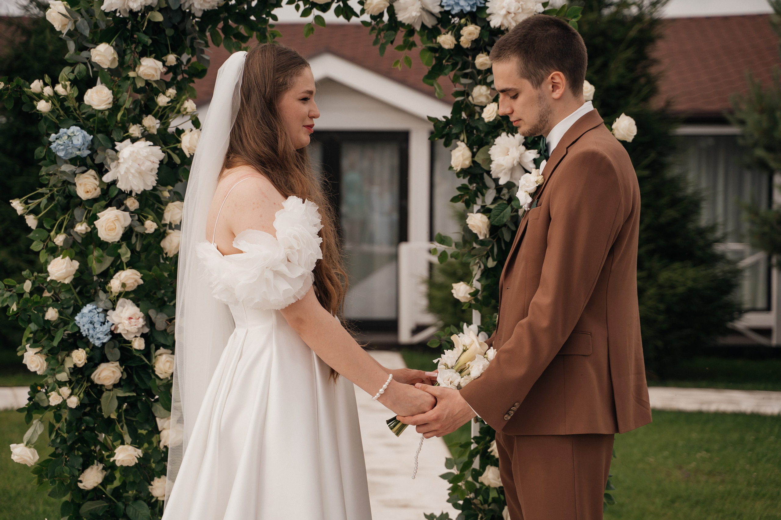 Wedding «Laugh and cry». Свадебные фотограф и видеограф Наталья и Анатолий Новиковы СПб