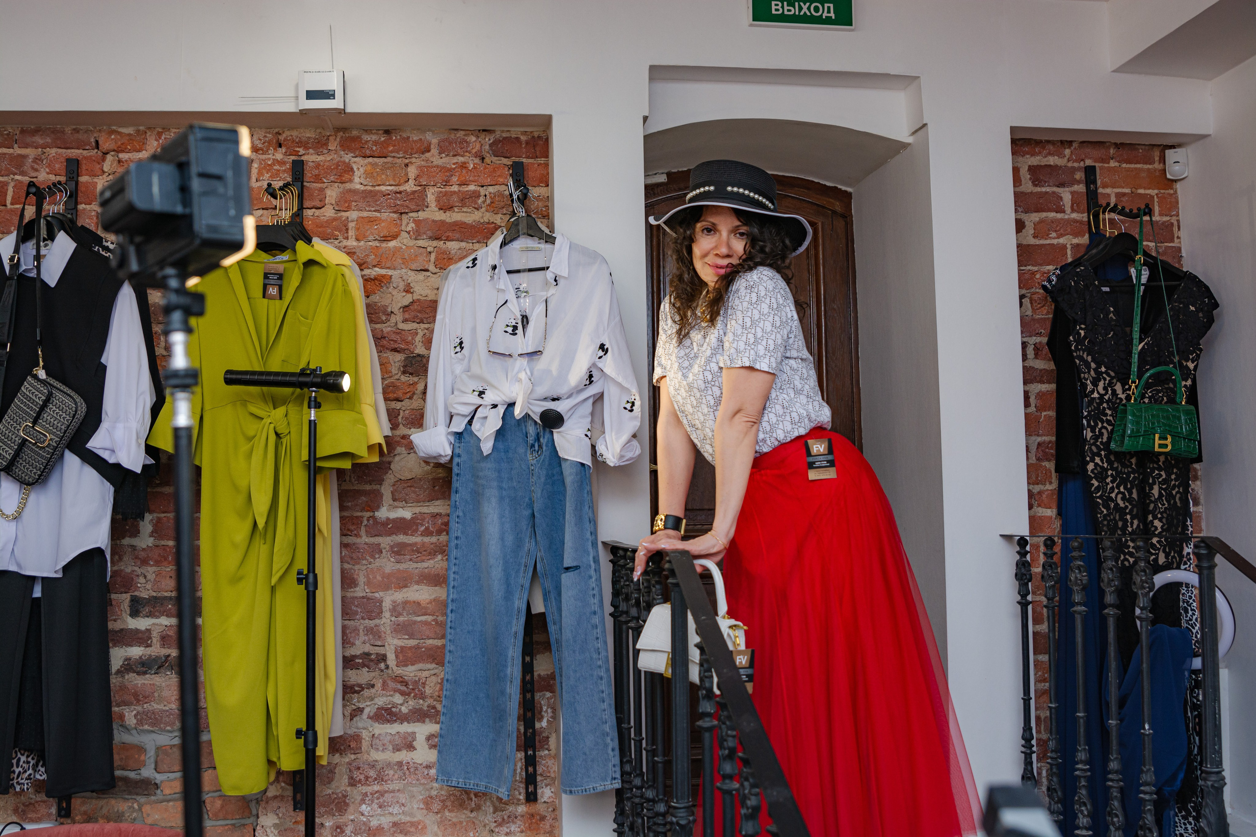 Шопинг со стилистом. Портретный фотограф в Санкт-Петербурге Дмитриева Наталия
