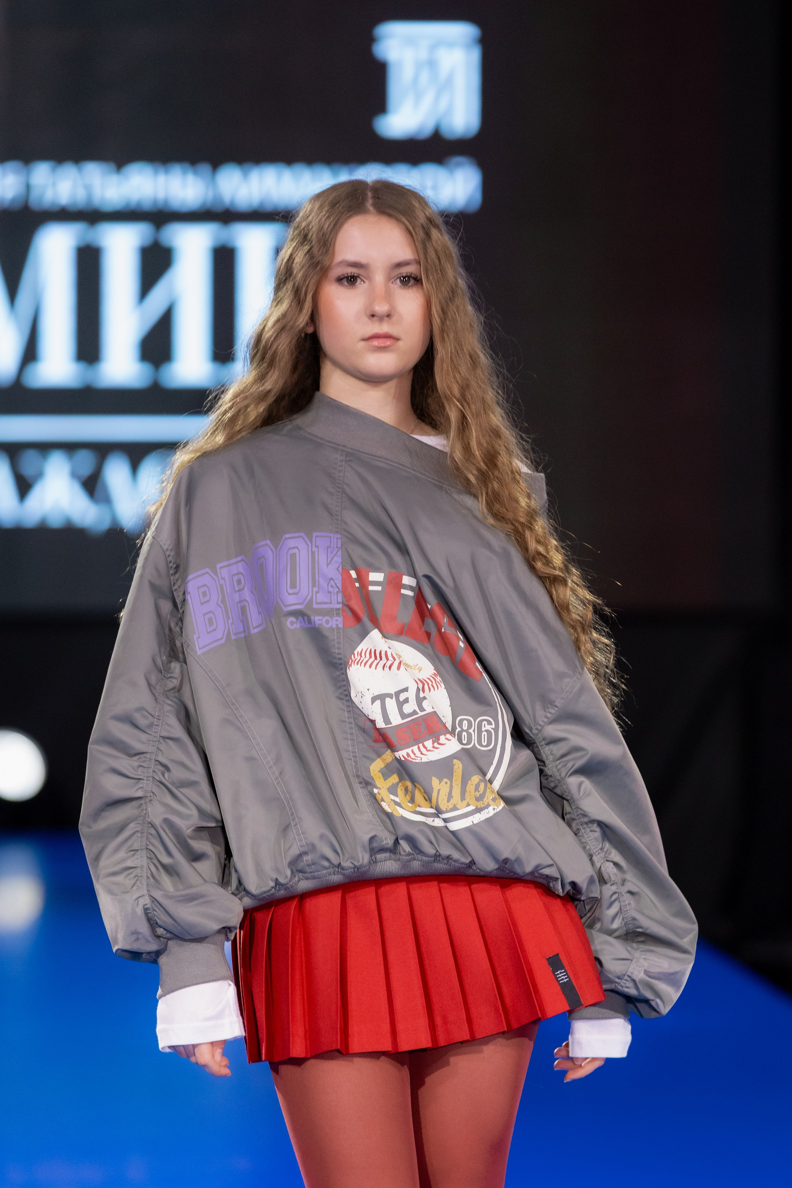 Подиум Volga Fashion Show 2025 в Ростове-на-Дону. Фотограф в Ростов-на-Дону Виктория Савчук