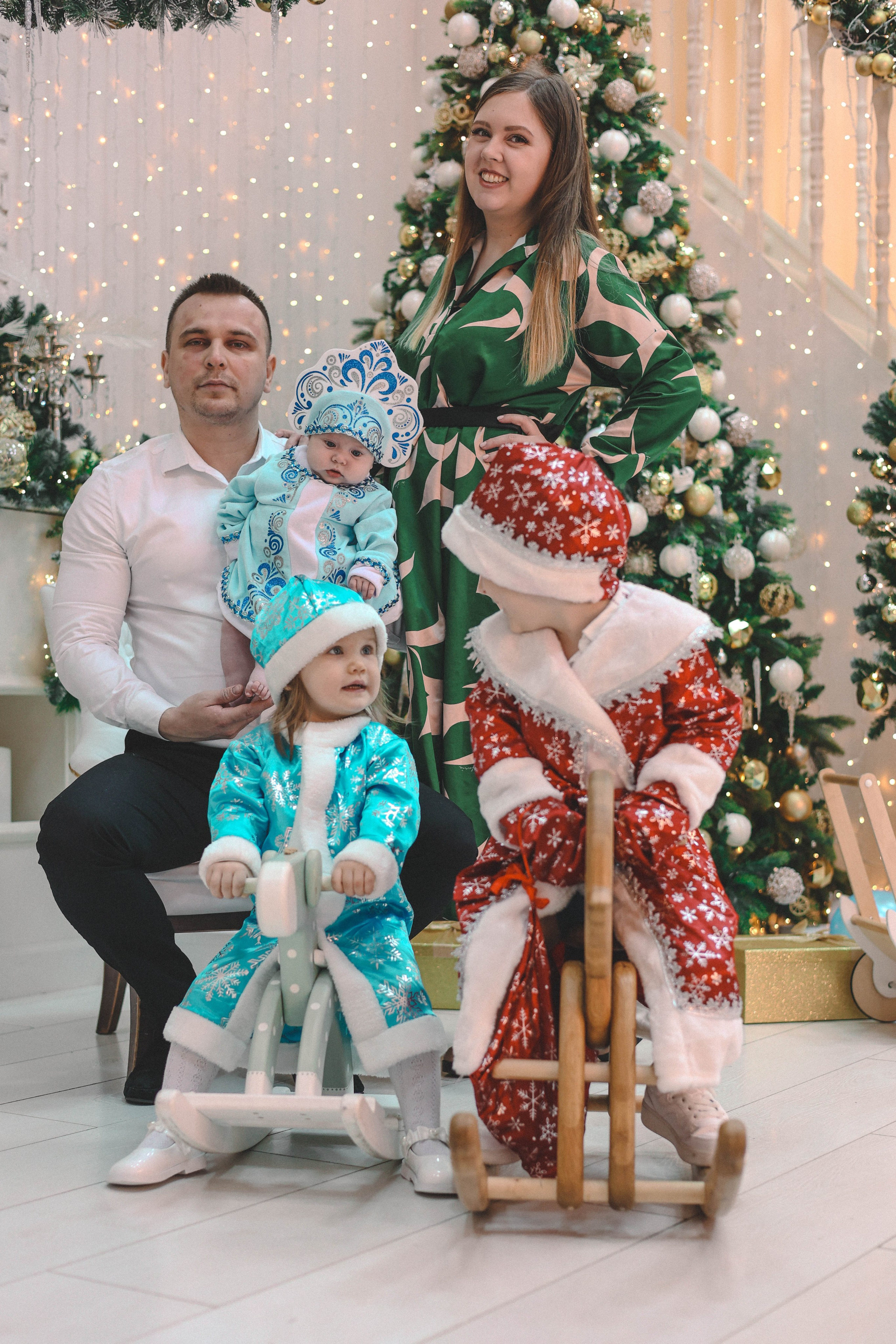 Новогодняя история «Яна и ее семья». Фотограф в Москве Анастасия Калинина