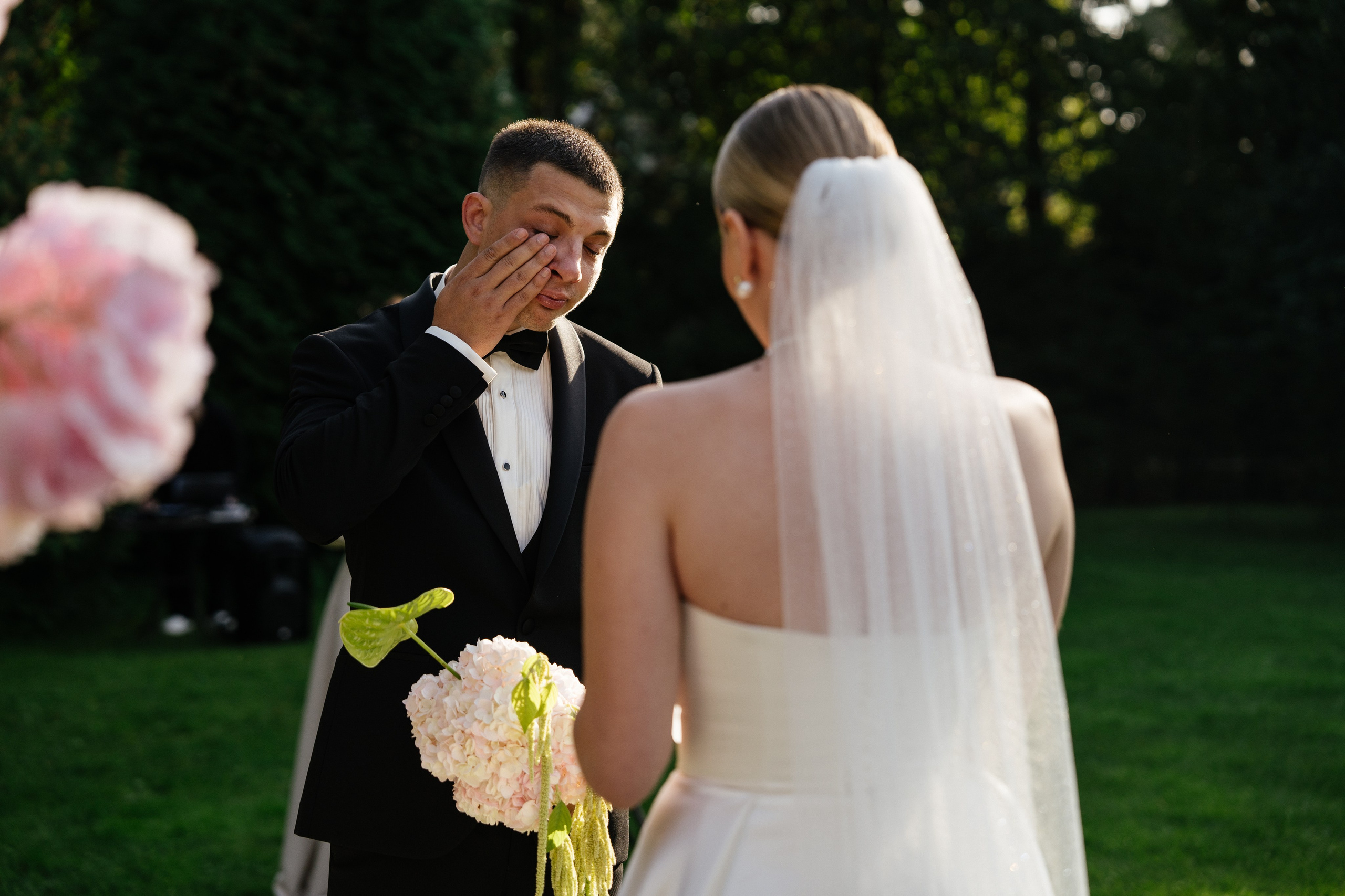 Юлия & Максим. Уютная свадьба в стиле современная классика на заливе. Свадебный фотограф организатор в Санкт-Петербурге Ассоль Опарина