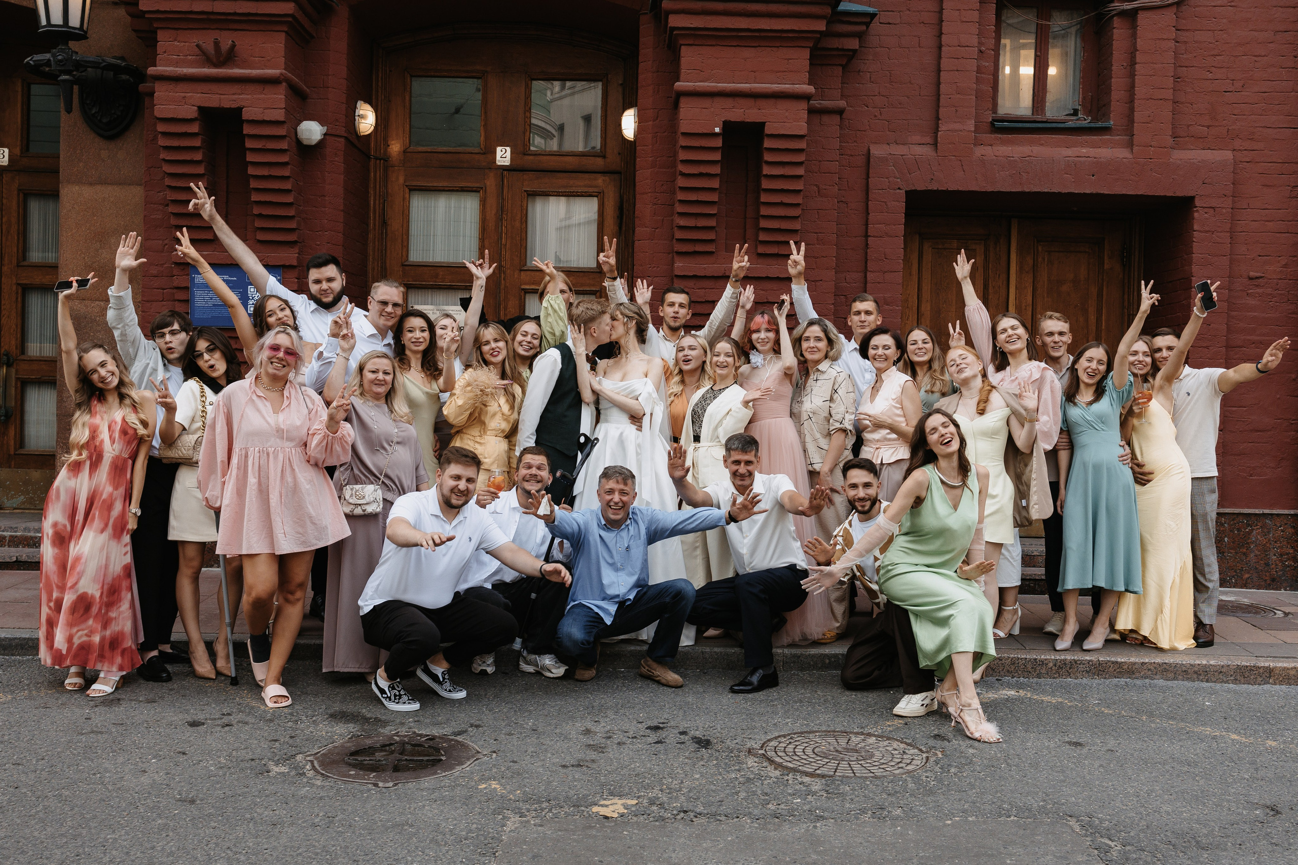 Илья и Ксюша (2024). Свадебный и семейный фотограф в Москве Яна Шувалова