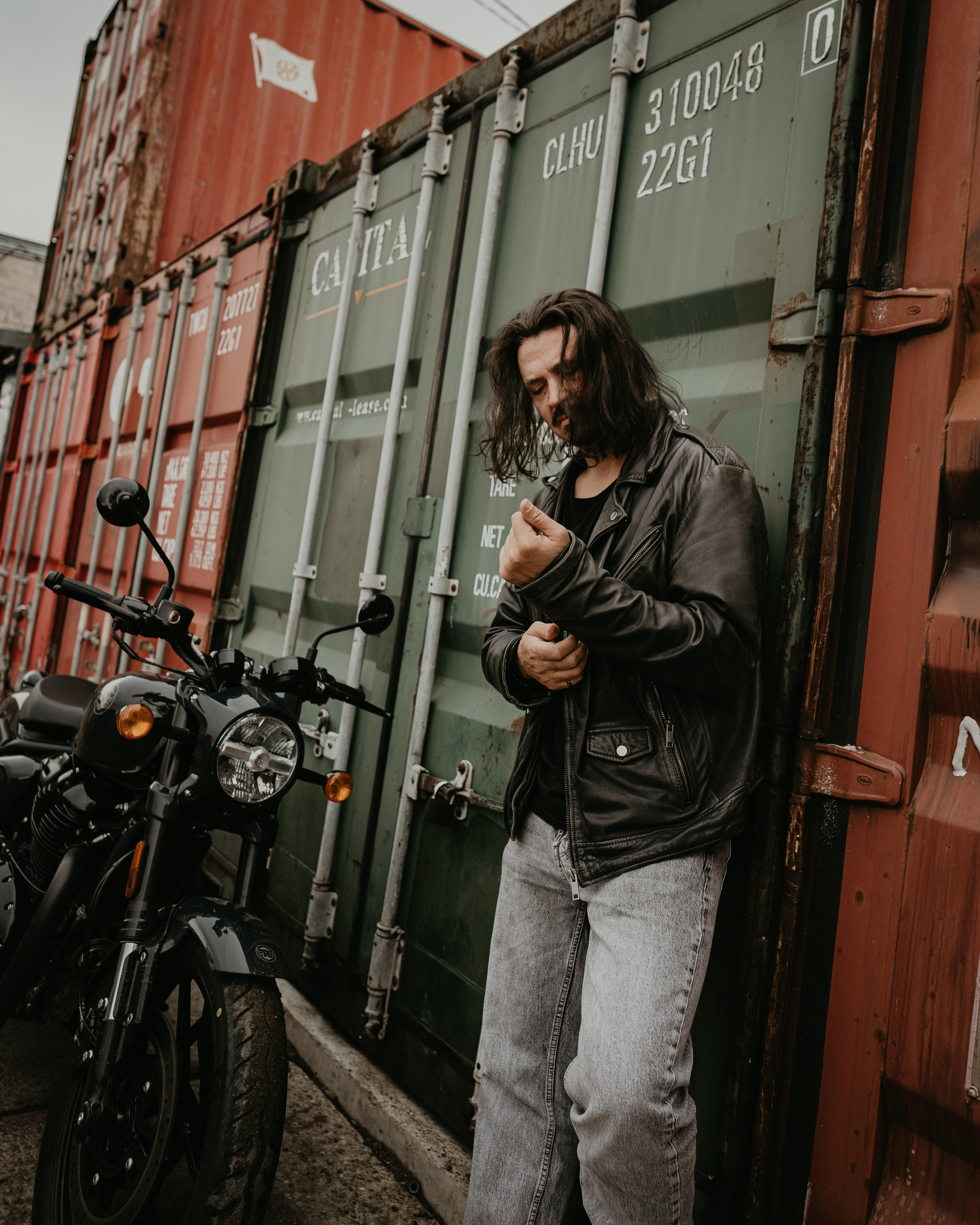 Портретная фотосессия с байкером. Портретный фотограф Санкт-Петербург Арнольд