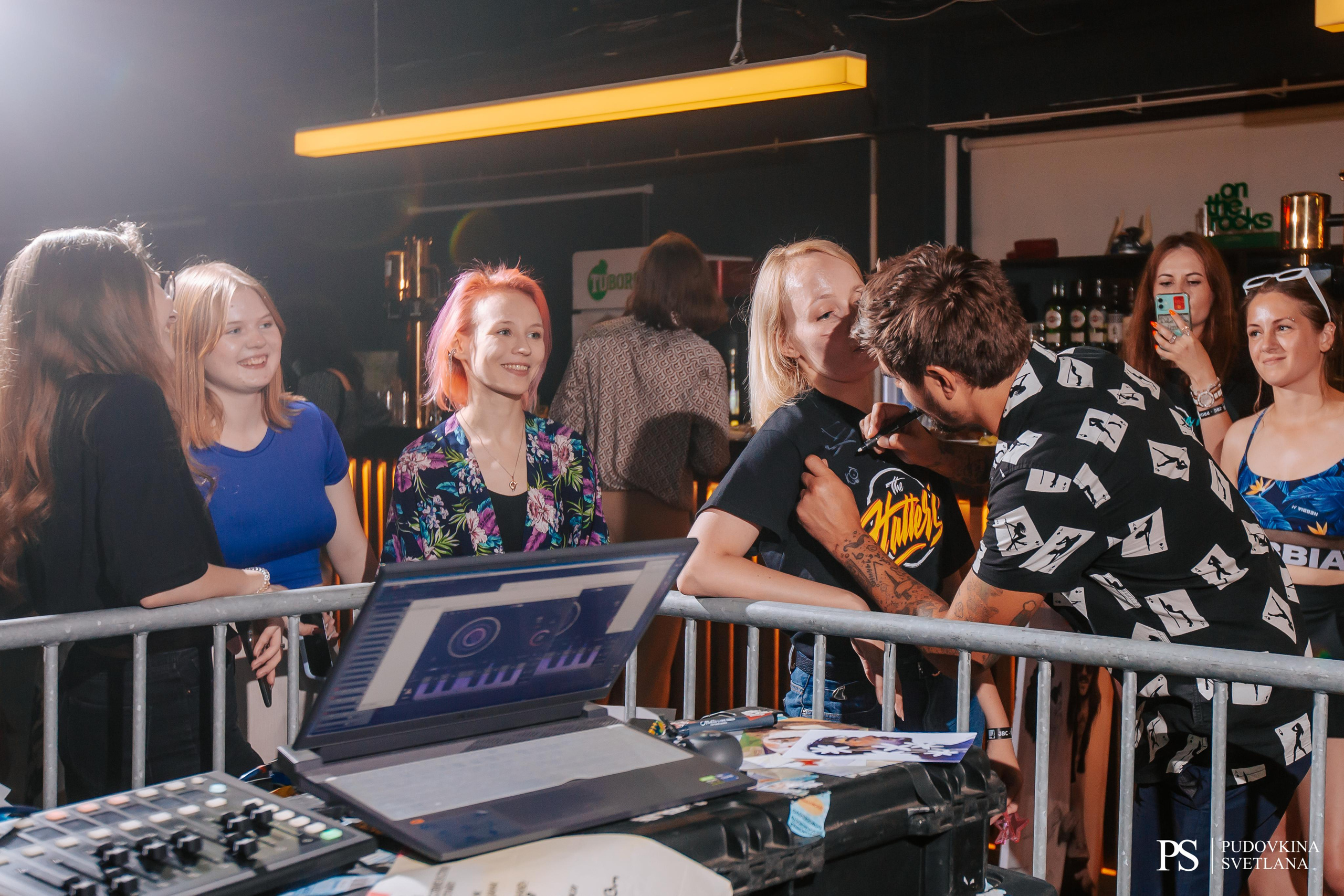 The Hatters. Застолье. Фотограф Тольятти Светлана Пудовкина