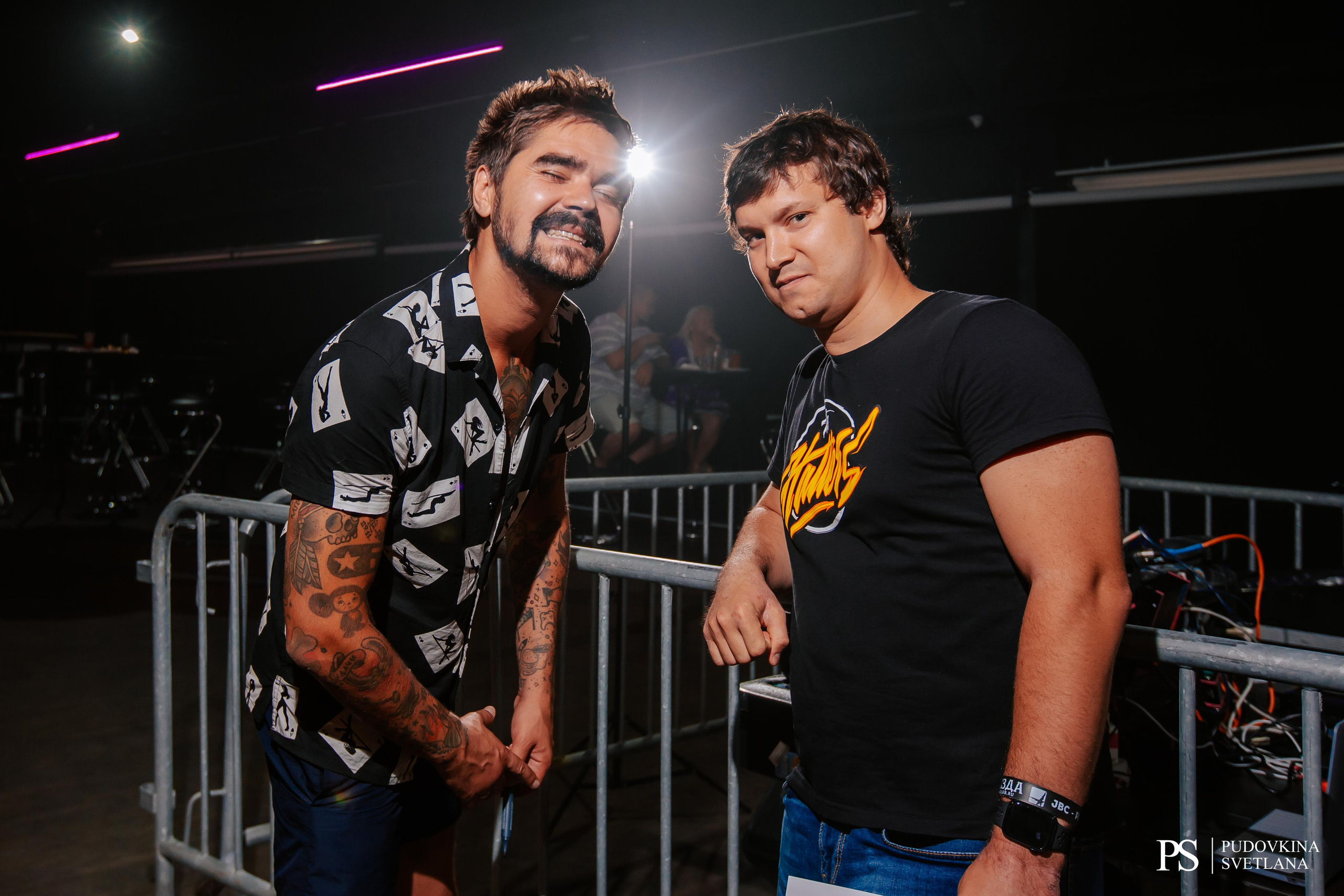 The Hatters. Застолье. Фотограф Тольятти Светлана Пудовкина