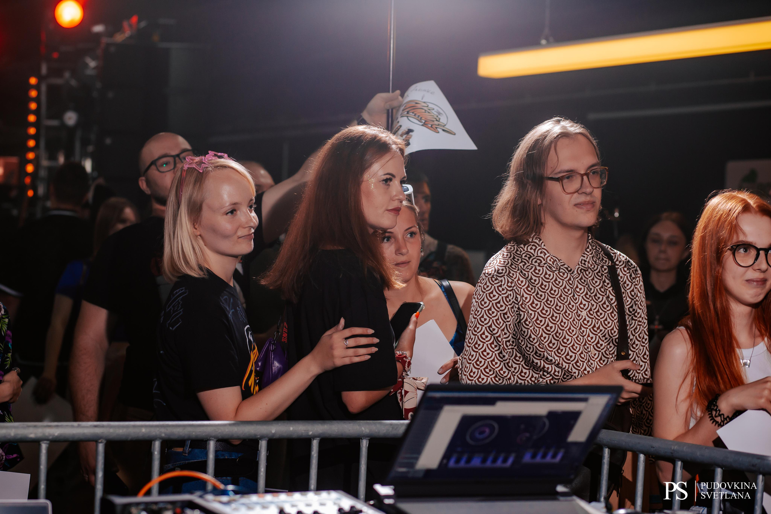 The Hatters. Застолье. Фотограф Тольятти Светлана Пудовкина