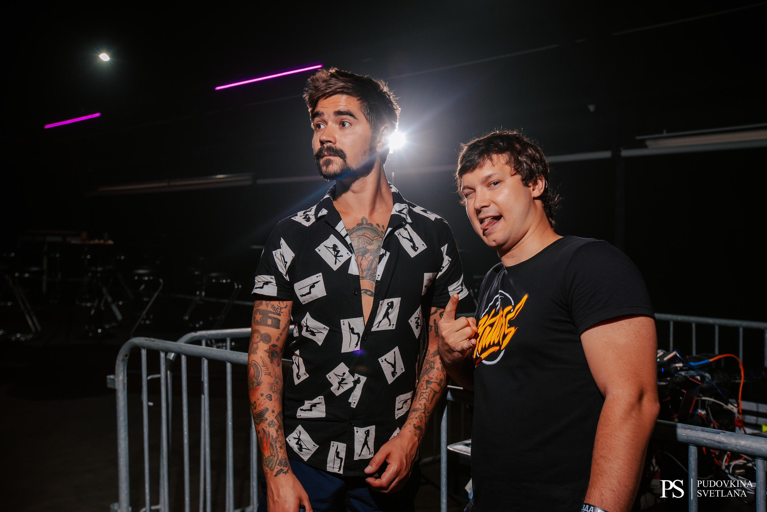 The Hatters. Застолье. Фотограф Тольятти Светлана Пудовкина