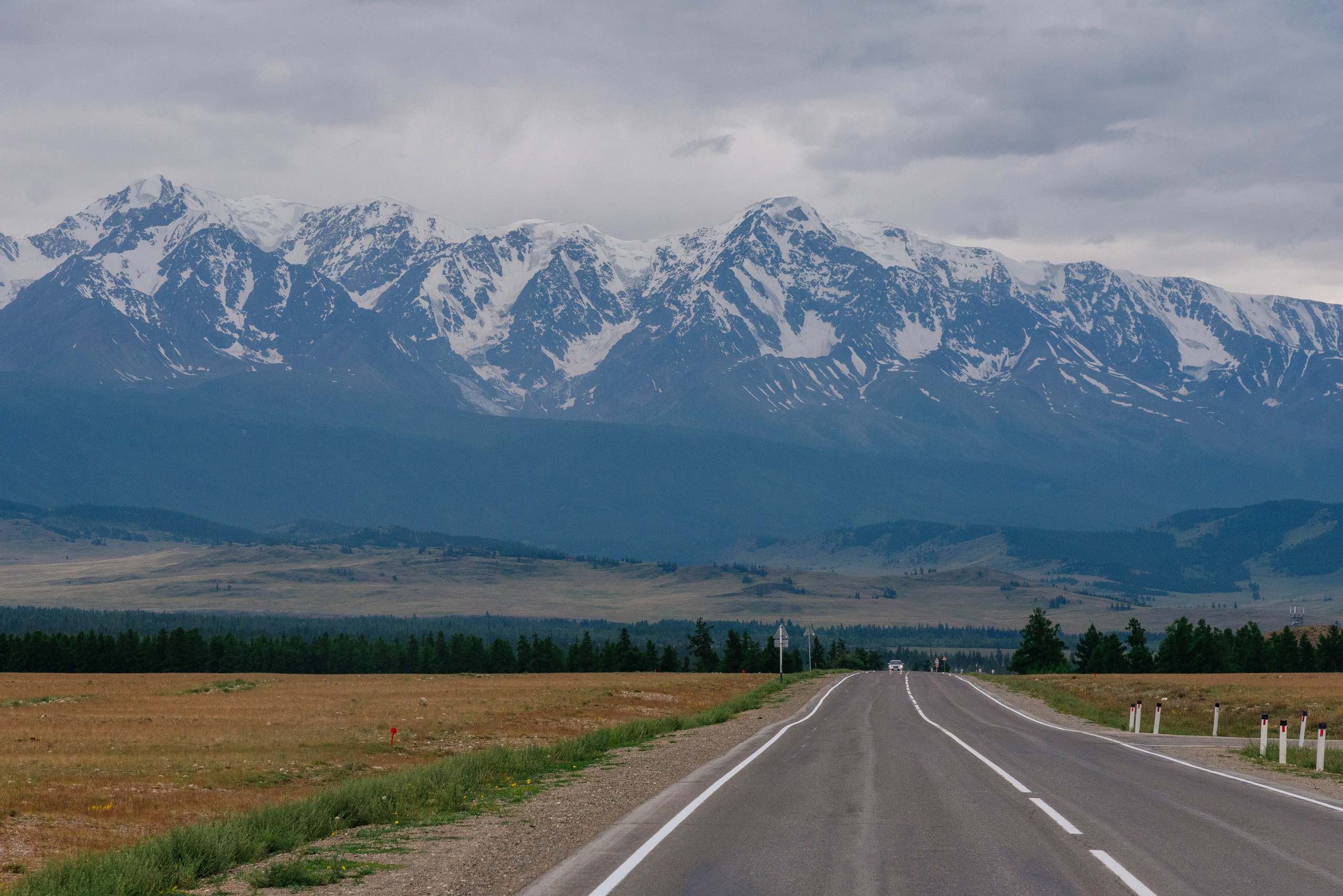 По Чуйскому тракту. Алтай, 2021. Фотограф Марк Арсаков