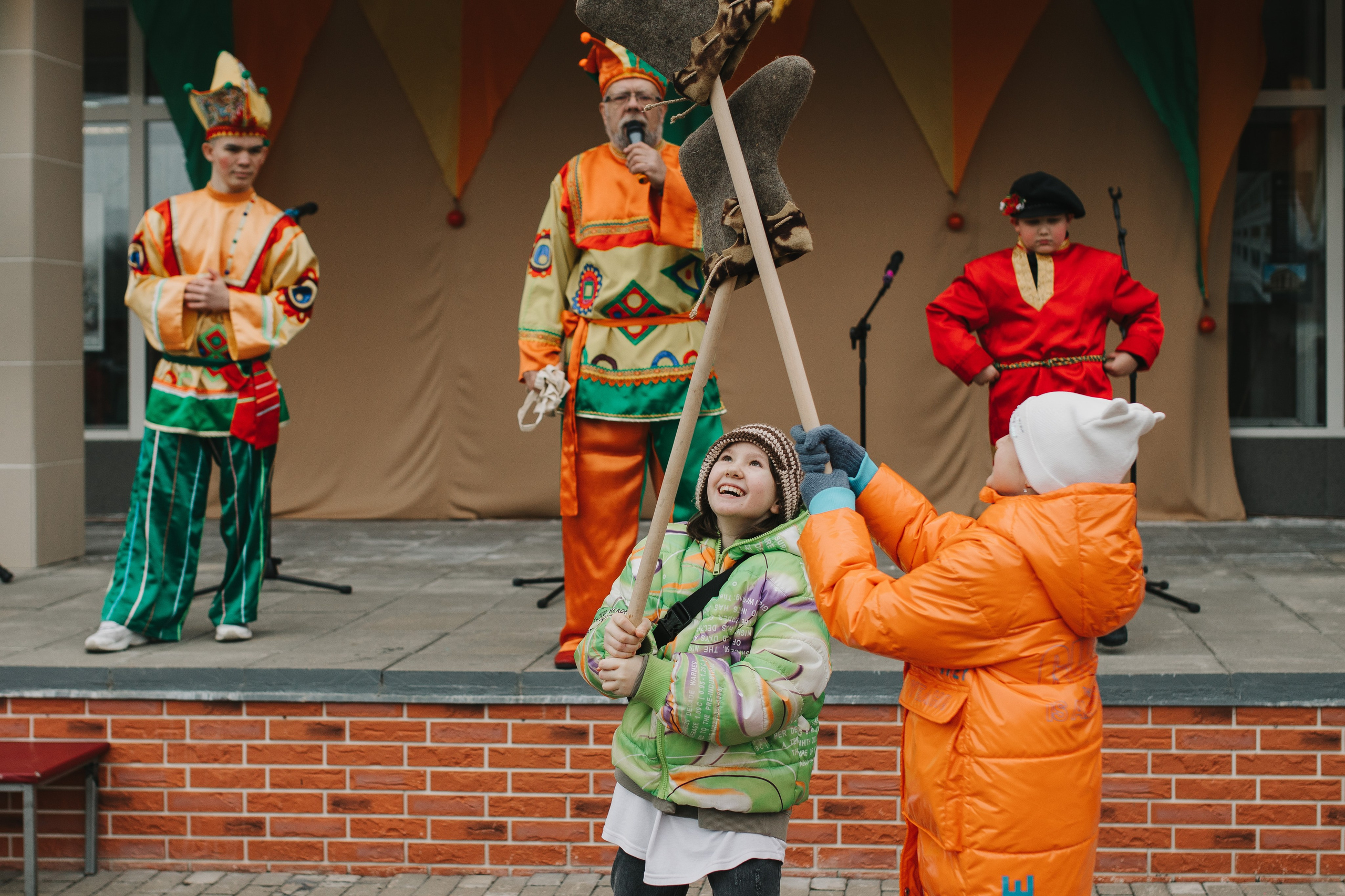 Культмассовые мероприятия. Фотограф Людмила Оюн