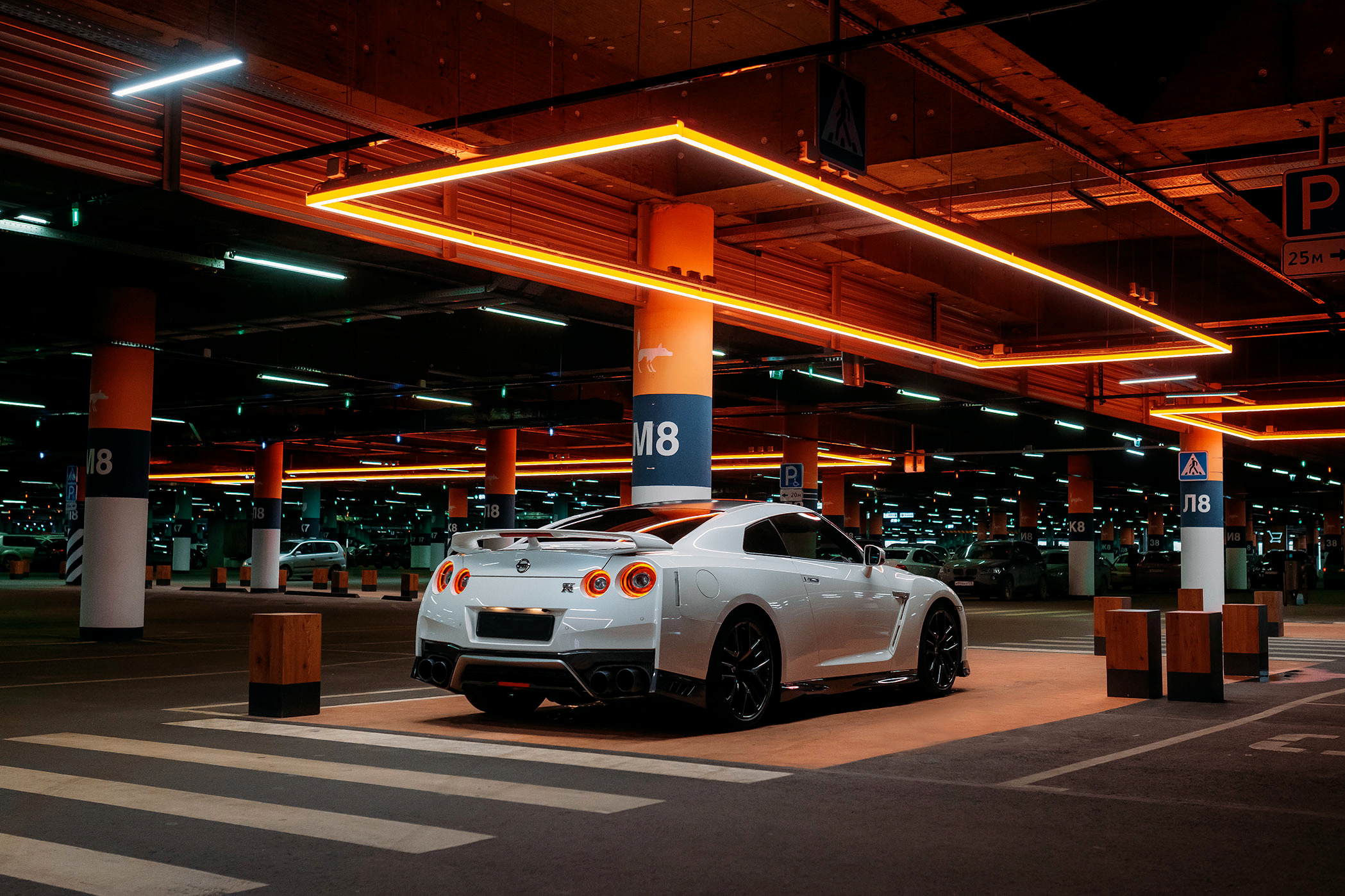 Автомобильная съемка. Имиджевый фотограф Илья Балух СПб — Москва  — заяви о себе красиво