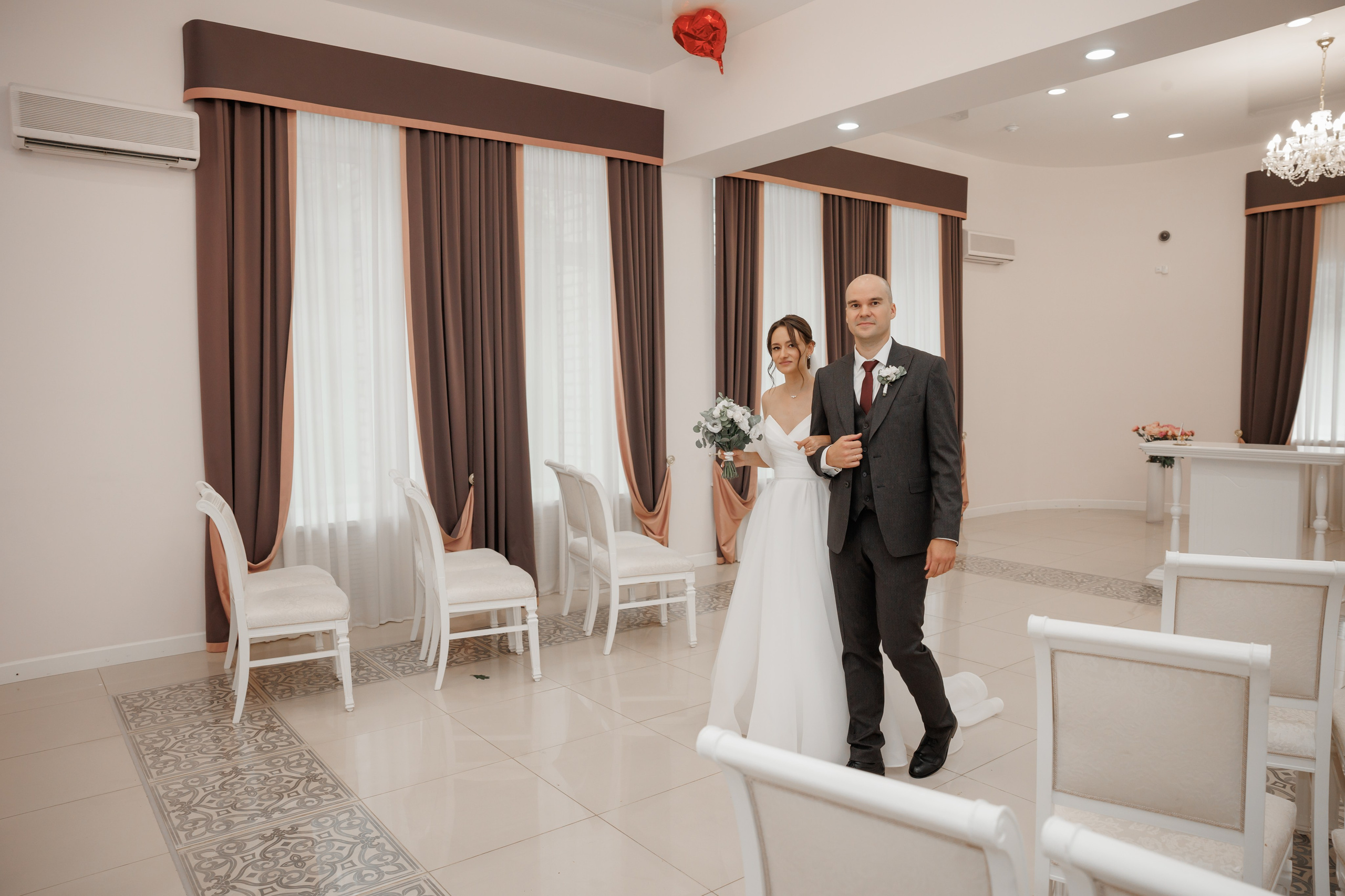 Полина и Дмитрий, загородный клуб «Барин», ЗАГС в г. Пушкино. Свадебный и репортажный фотограф (Москва, Королев и другие)