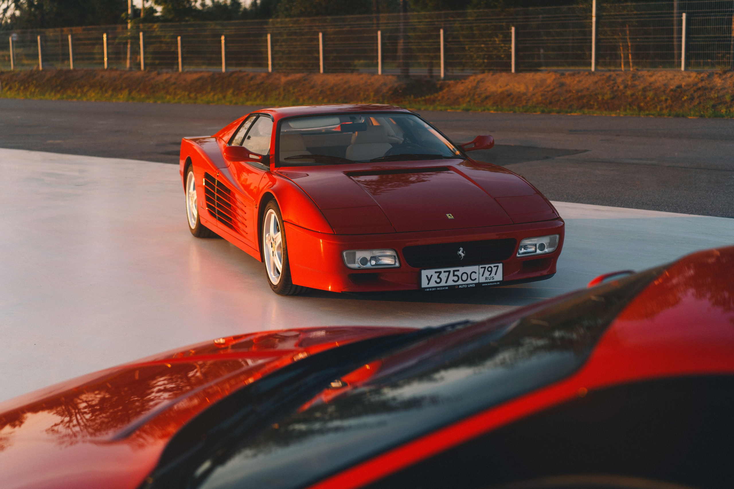 Ferrari 512TR. Автомобильный фотограф Антон Цырулев