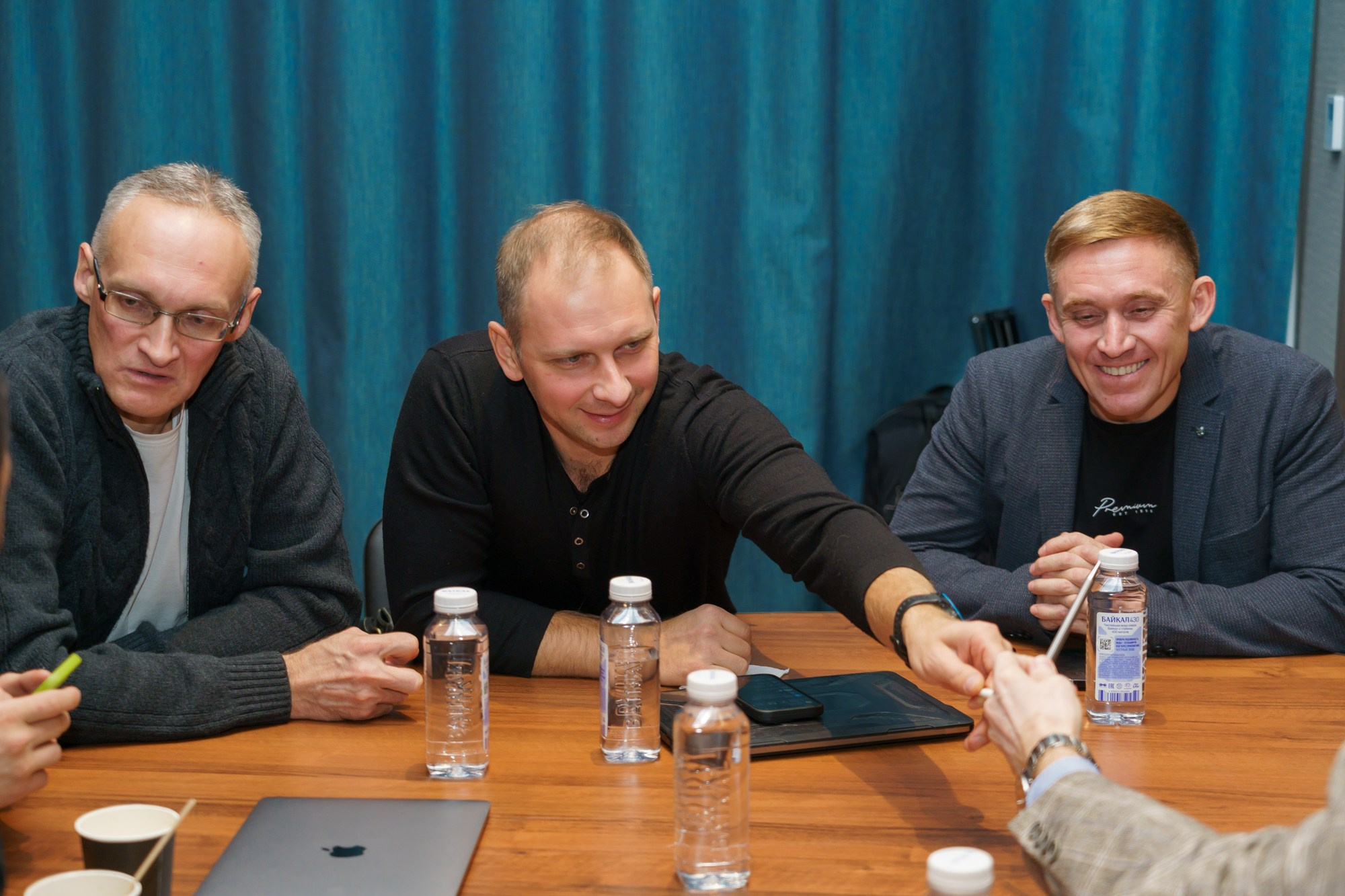 Выступление спикера. Photomantis