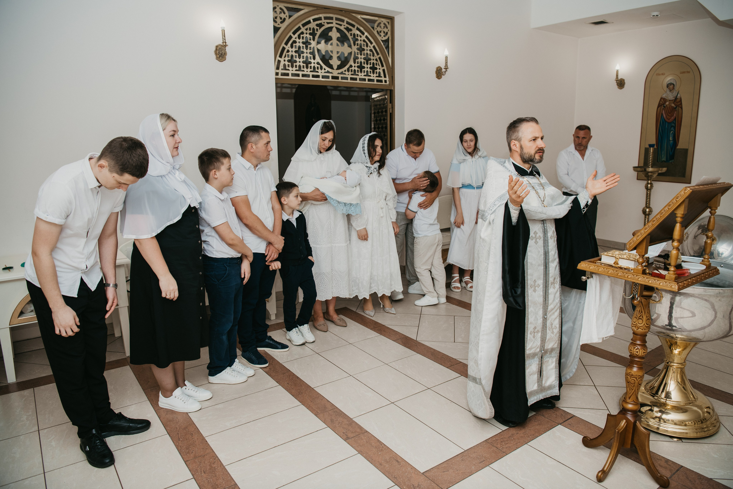 Крещение Евгения. Фотограф на выписку из роддома в Москве и МО