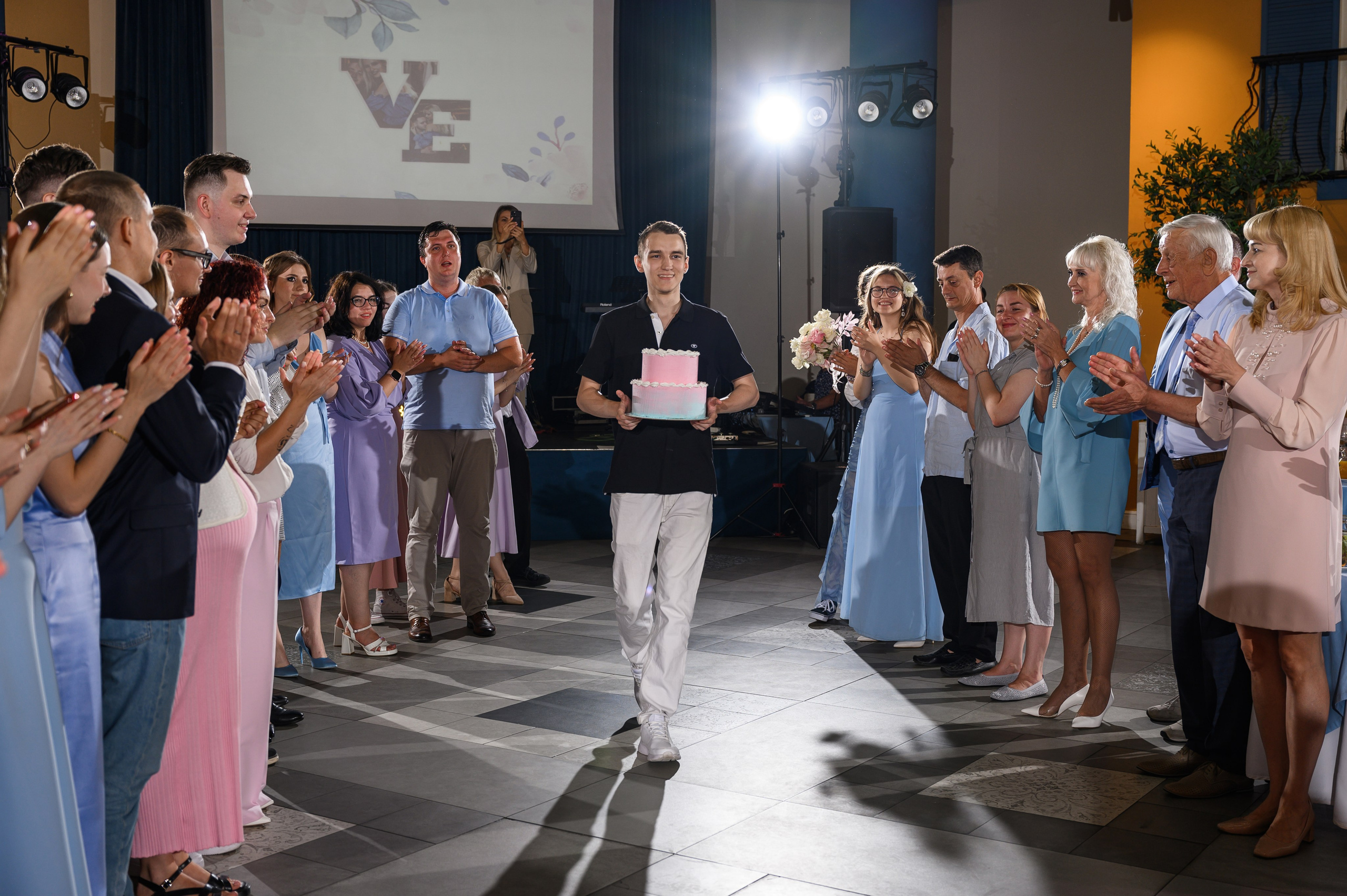 Свадебная фотосессия в Марриотт Империал Плаза. Свадебный фотограф Москва Юрий Кульман