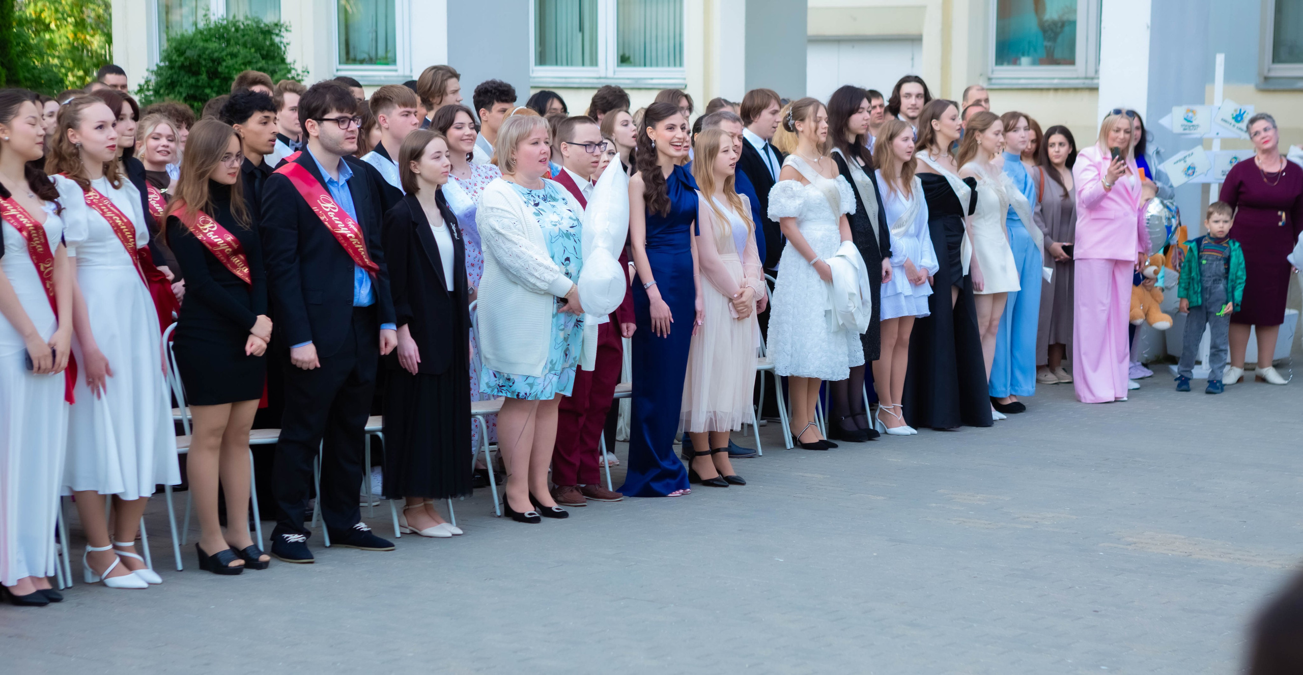 Выпускной Школа 2051. Школьный фотограф Наталья Егорова