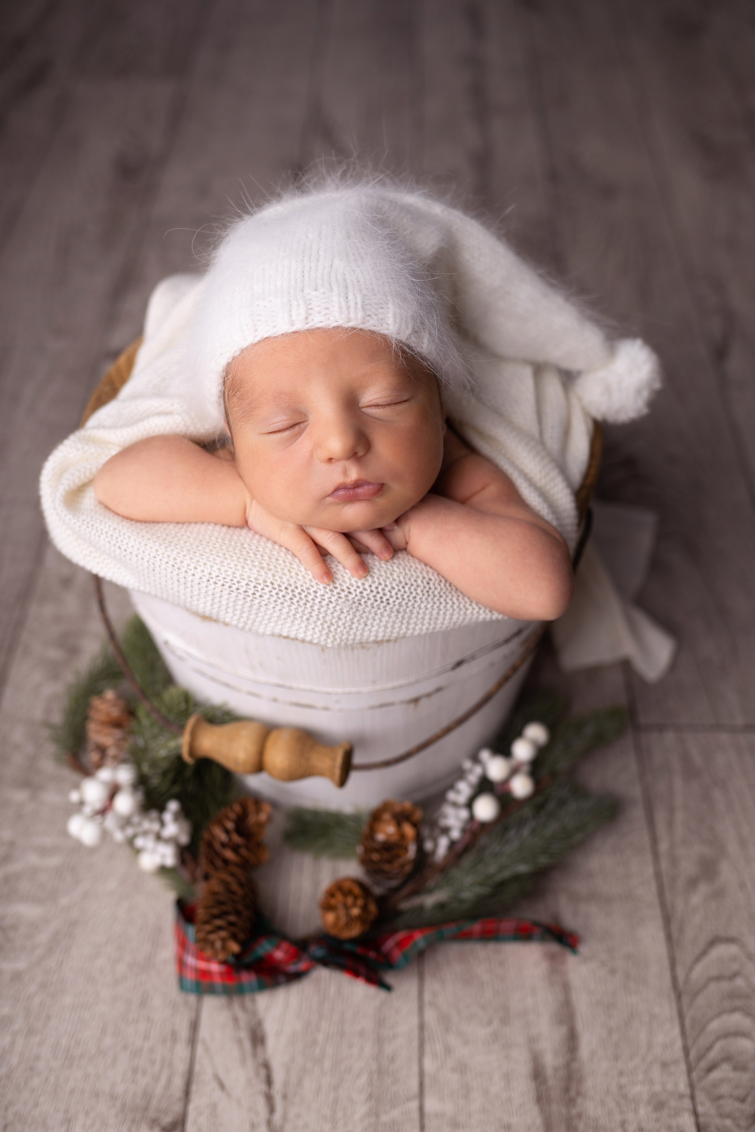 Классическая фотосессия малыша. Фотограф новорожденных малышей в Омске и Омской области Эльвира Камаева