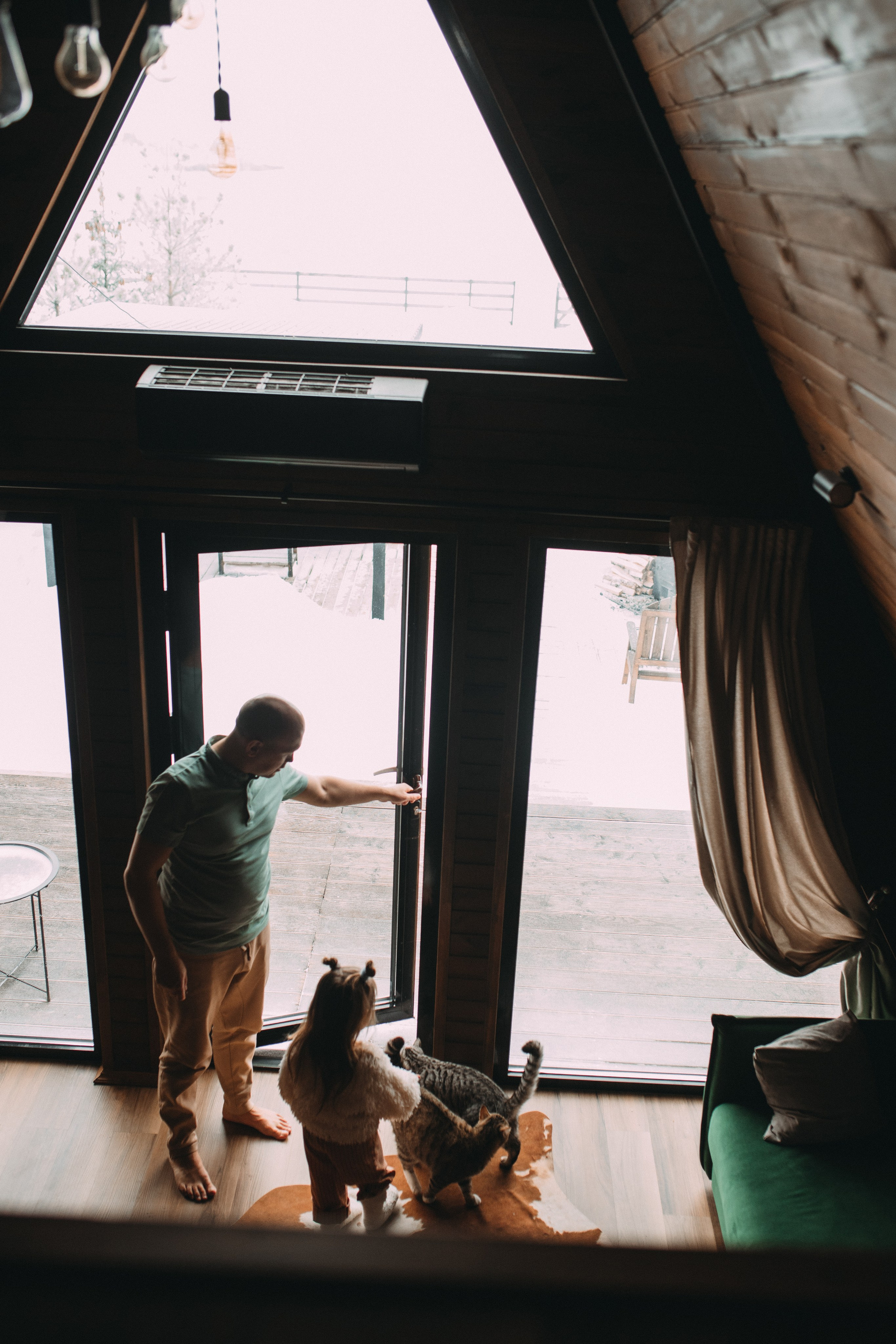 Треугольный домик. Главная