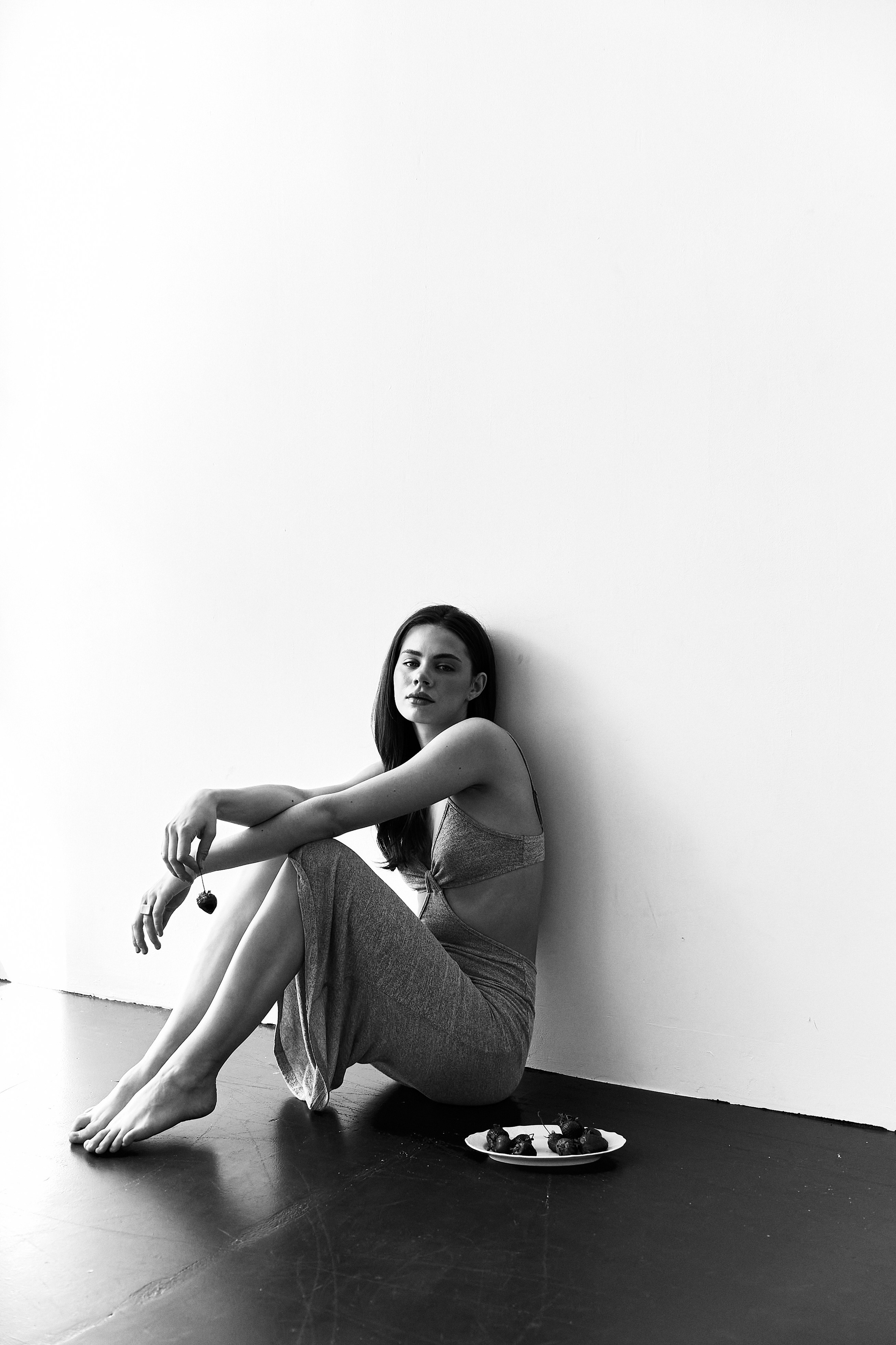 Лиза с клубникой. Главная