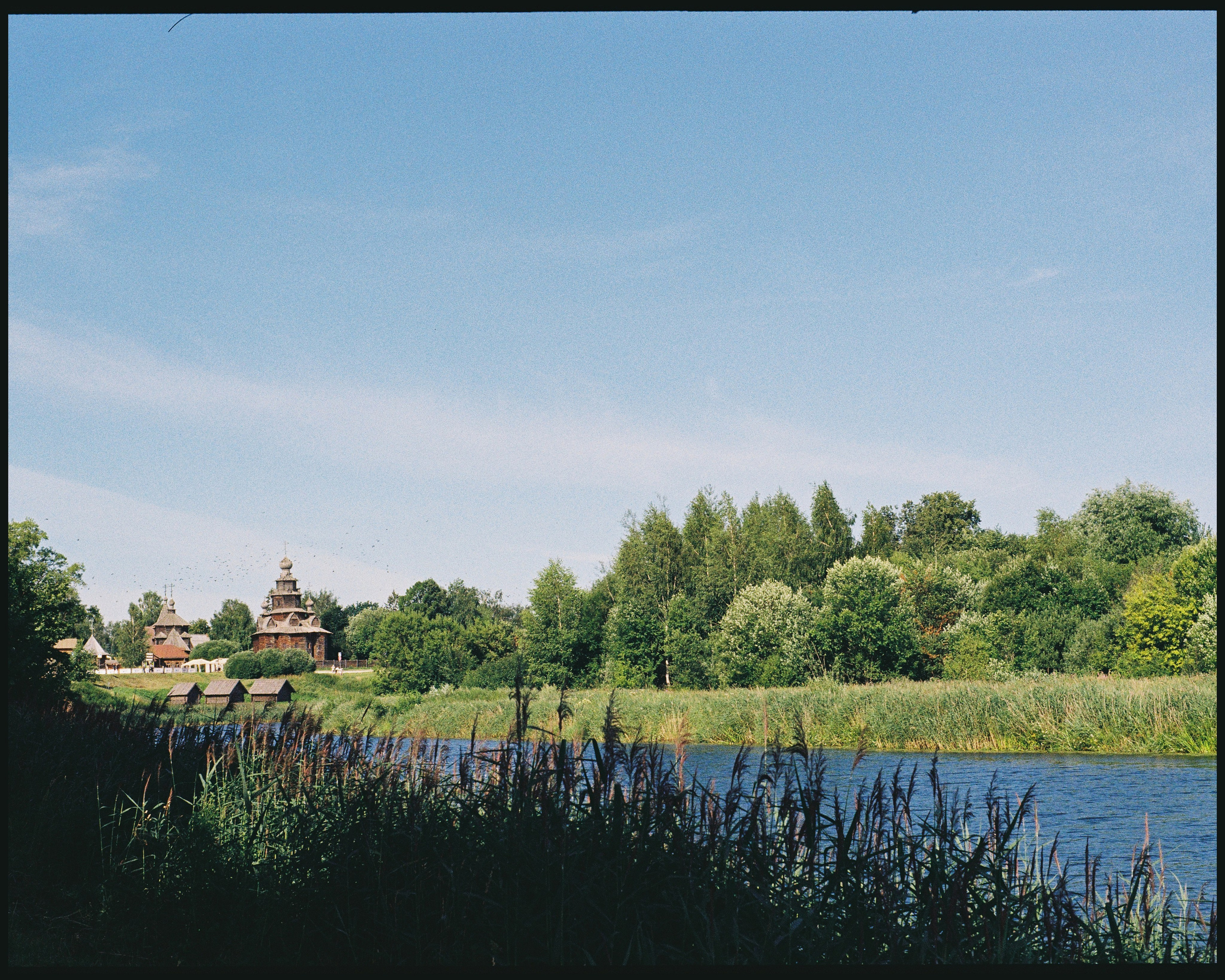 SUZDAL. ANNA — PHOTOGRAPHER